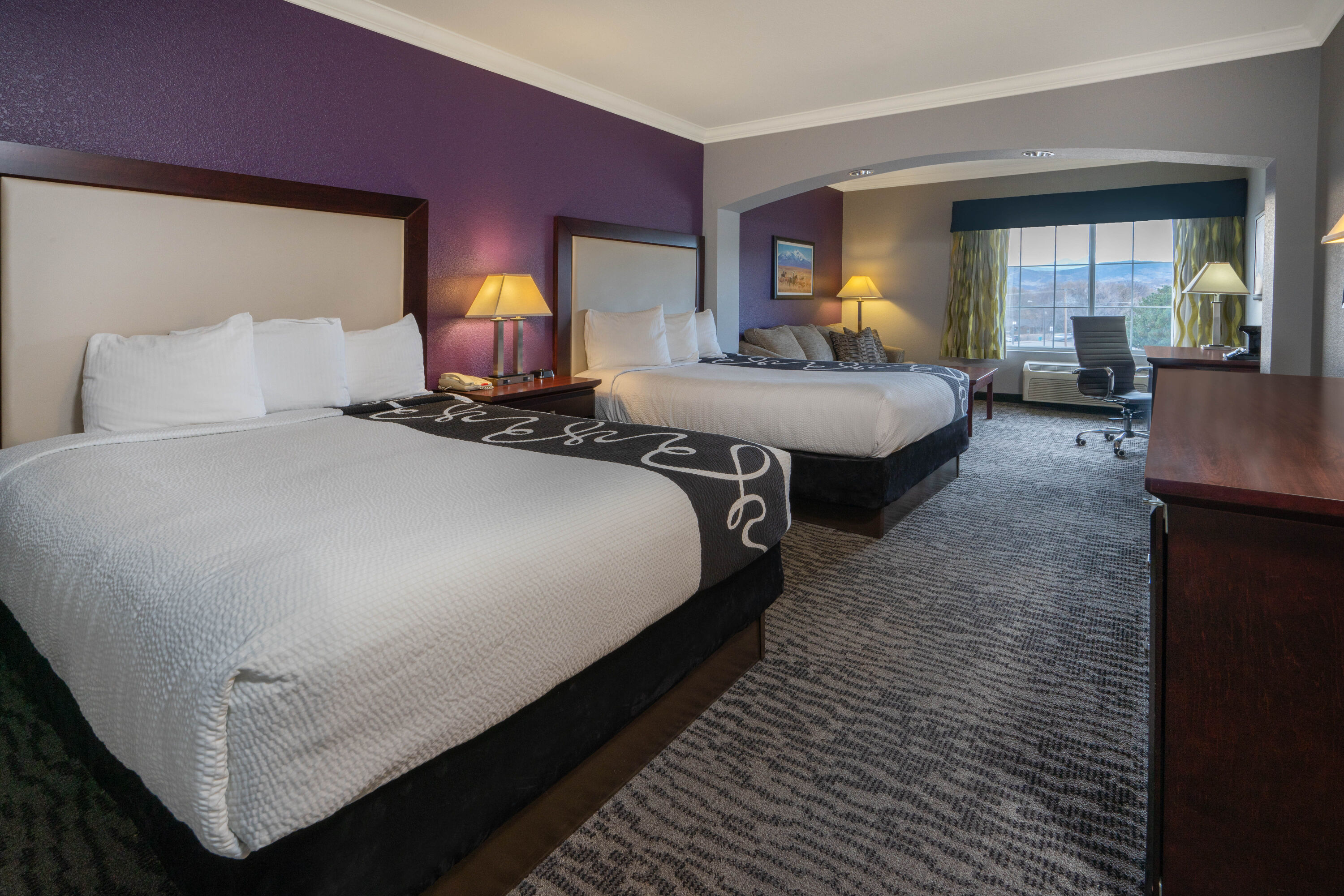 La Quinta Inn & Suites by Wyndham Loveland/Estes Park suite in Loveland, Colorado