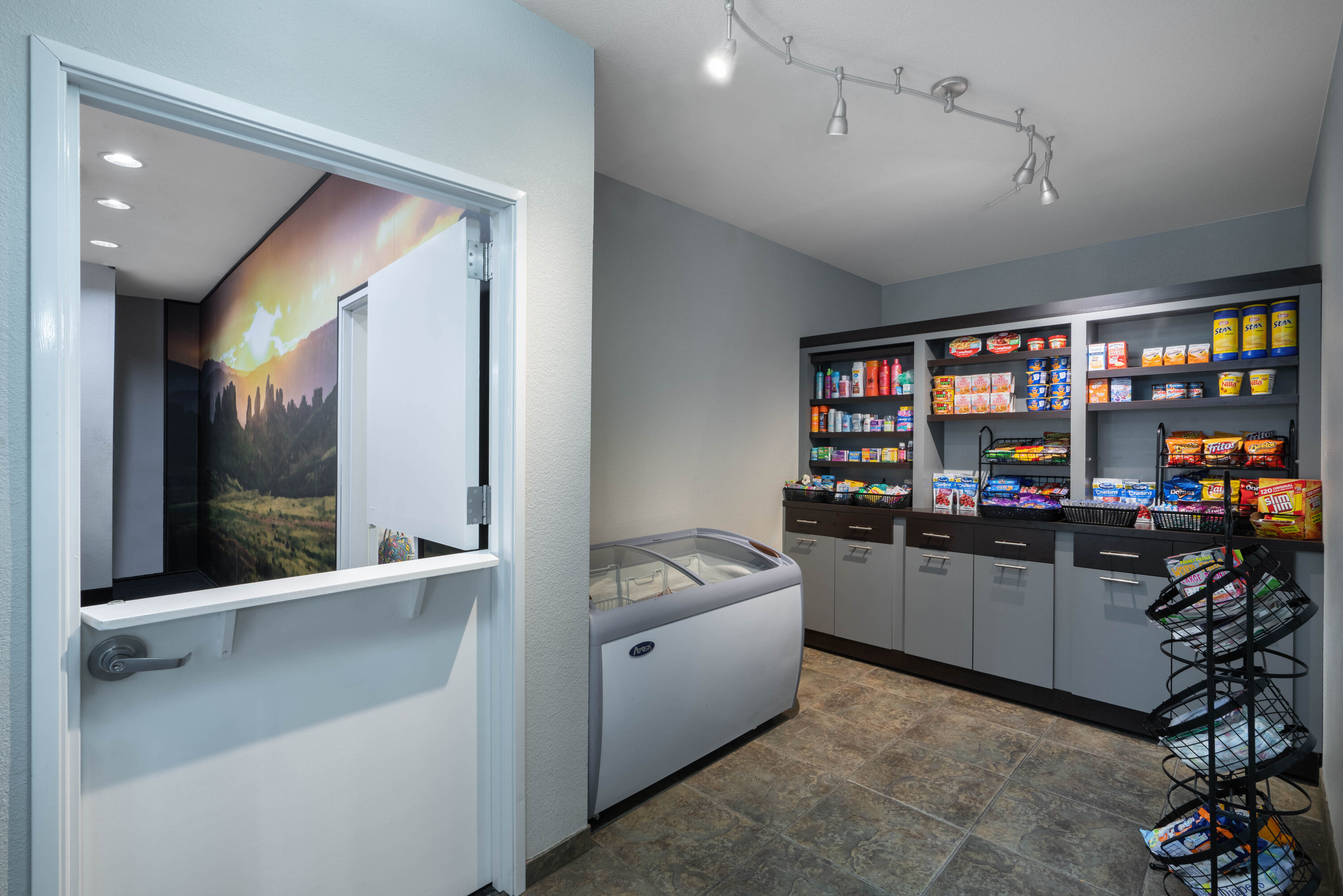 Mart at La Quinta Inn & Suites by Wyndham Loveland/Estes Park in Loveland, Colorado