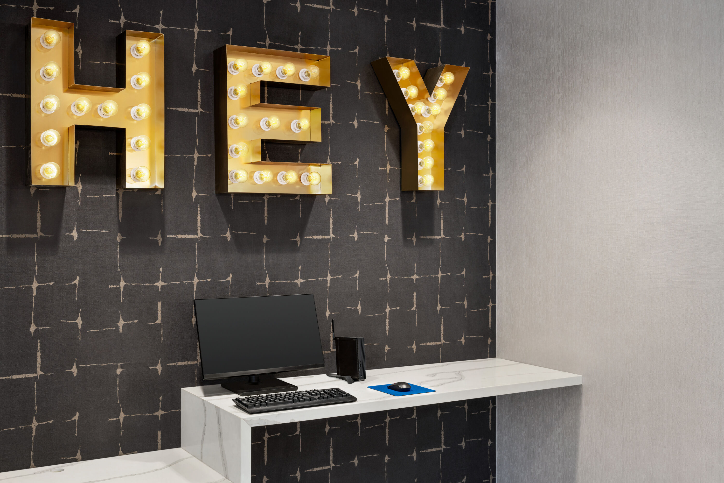 La Quinta Inn & Suites by Wyndham Denver Parker business center in Parker, Colorado