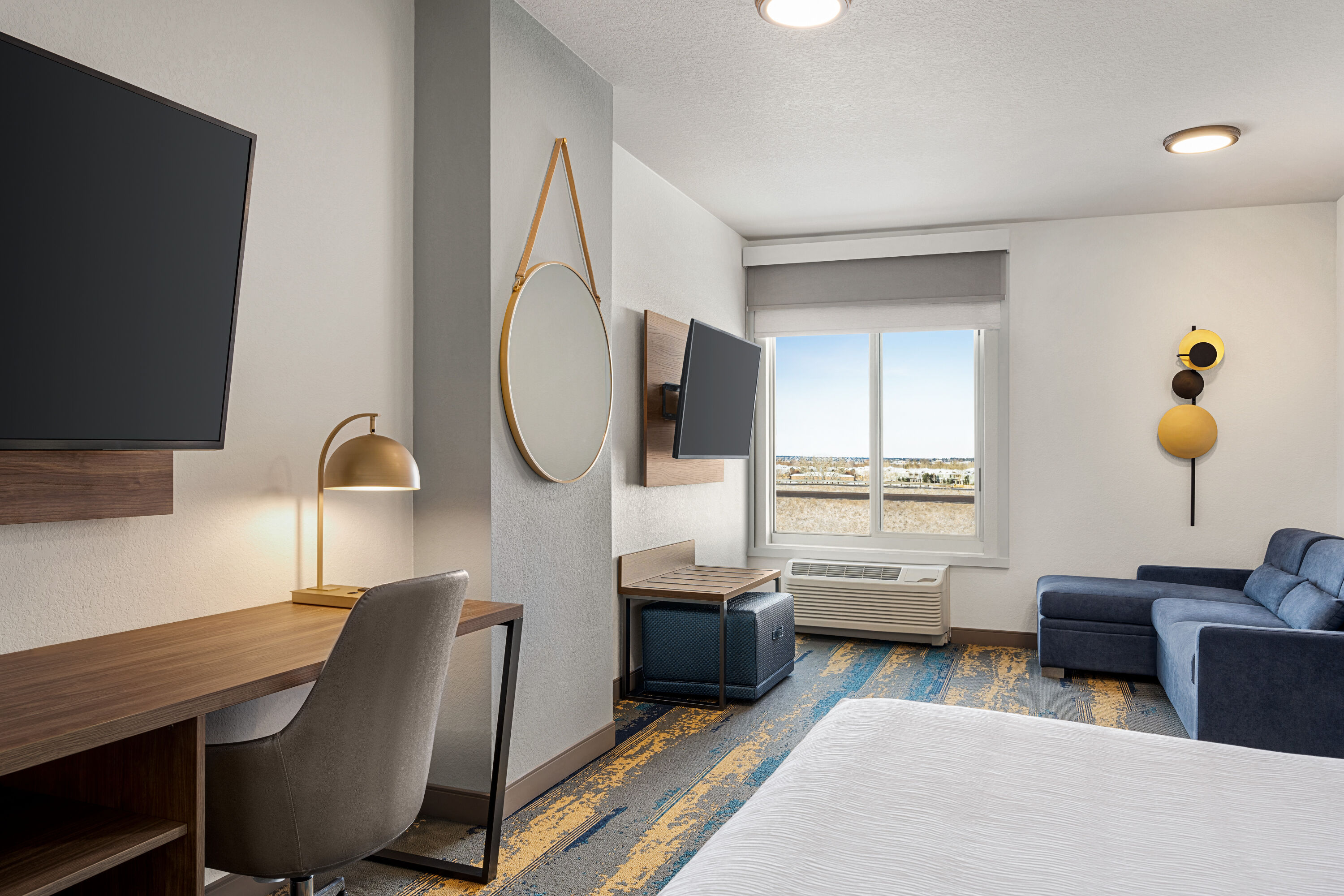 Guest room at the La Quinta Inn & Suites by Wyndham Denver Parker in Parker, Colorado
