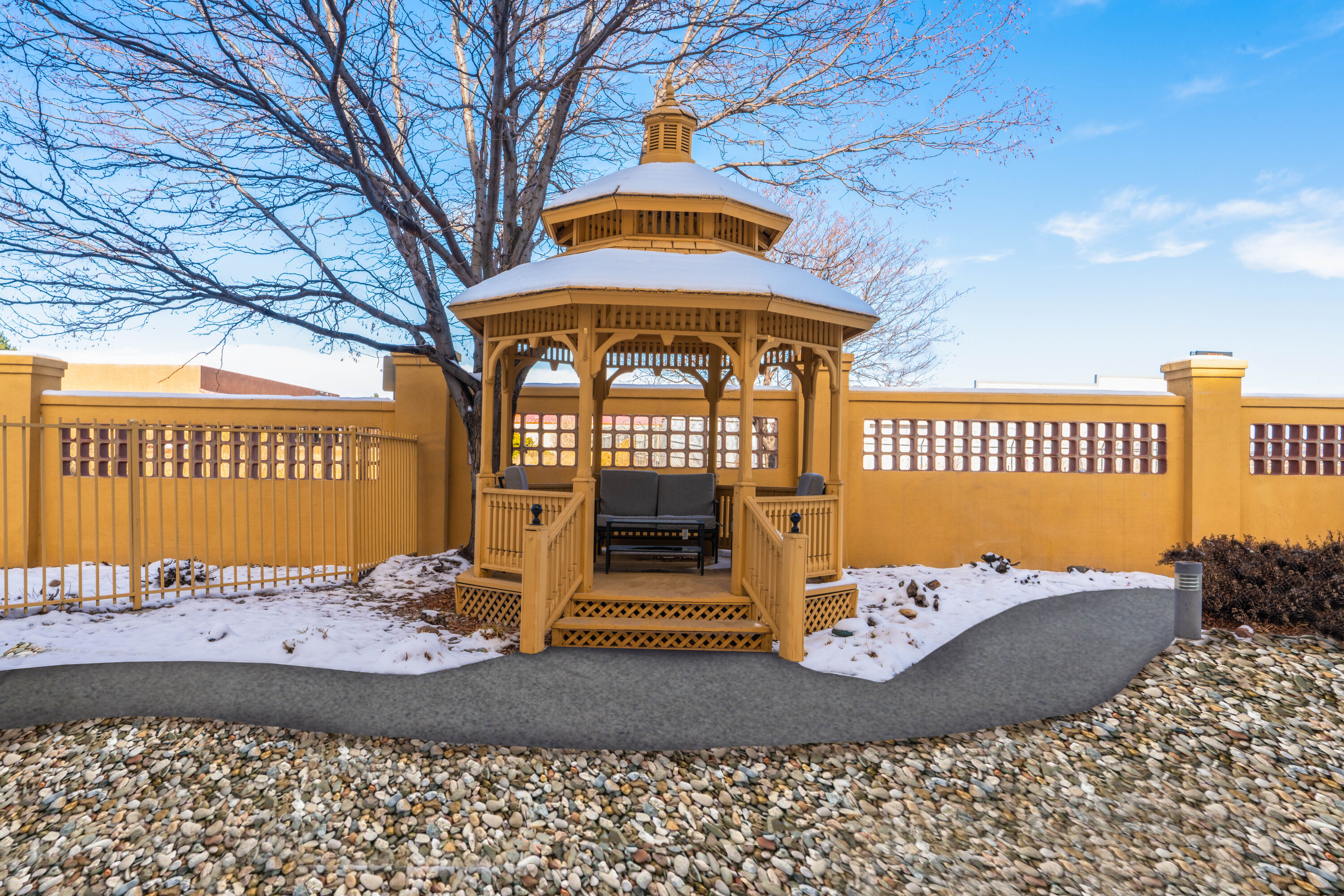 Gazebo at La Quinta Inn & Suites by Wyndham Pueblo in Pueblo, Colorado