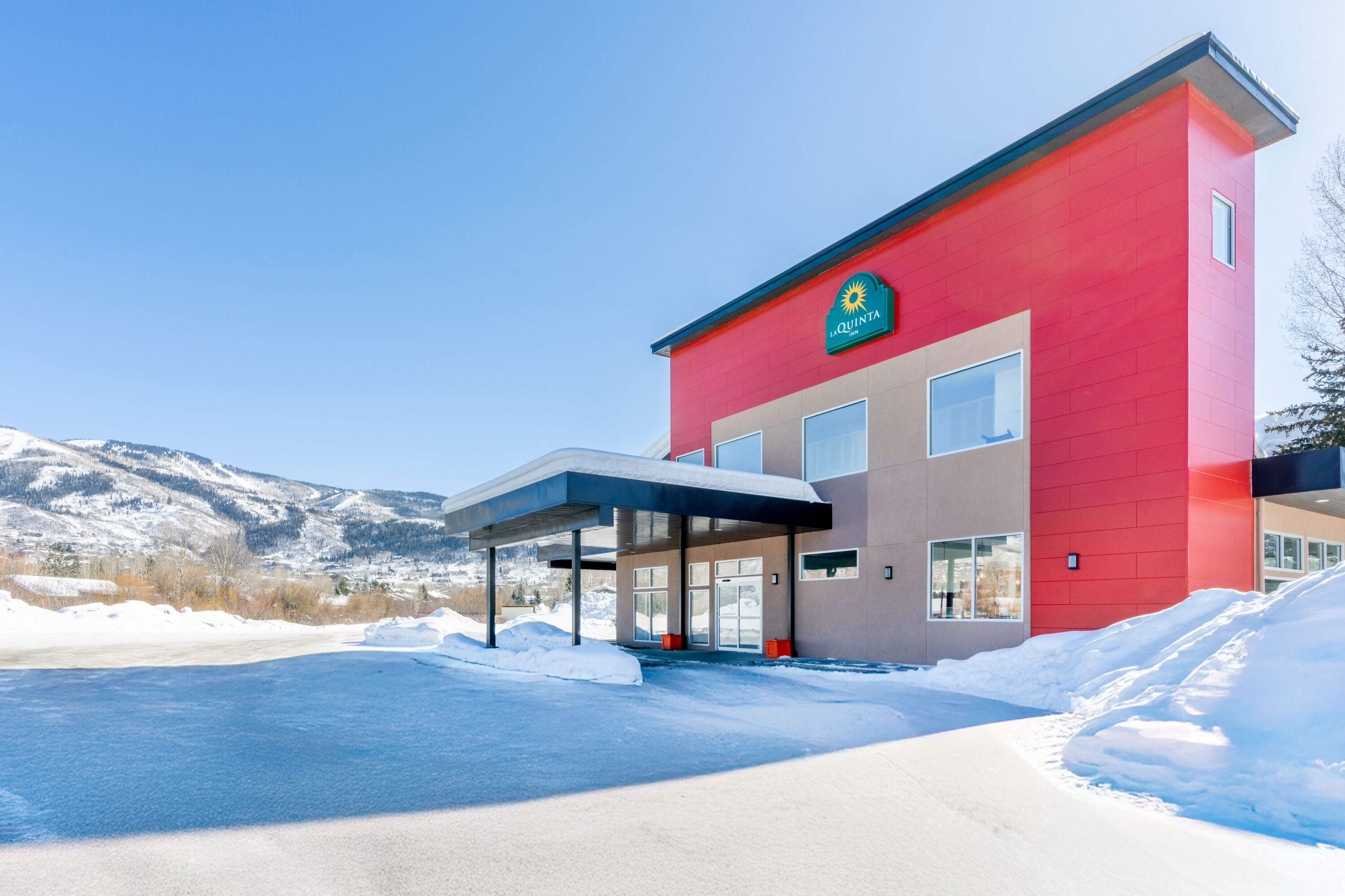 Exterior Day Image of La Quinta Inn by Wyndham Steamboat Springs hotel in Steamboat Springs, Colorado