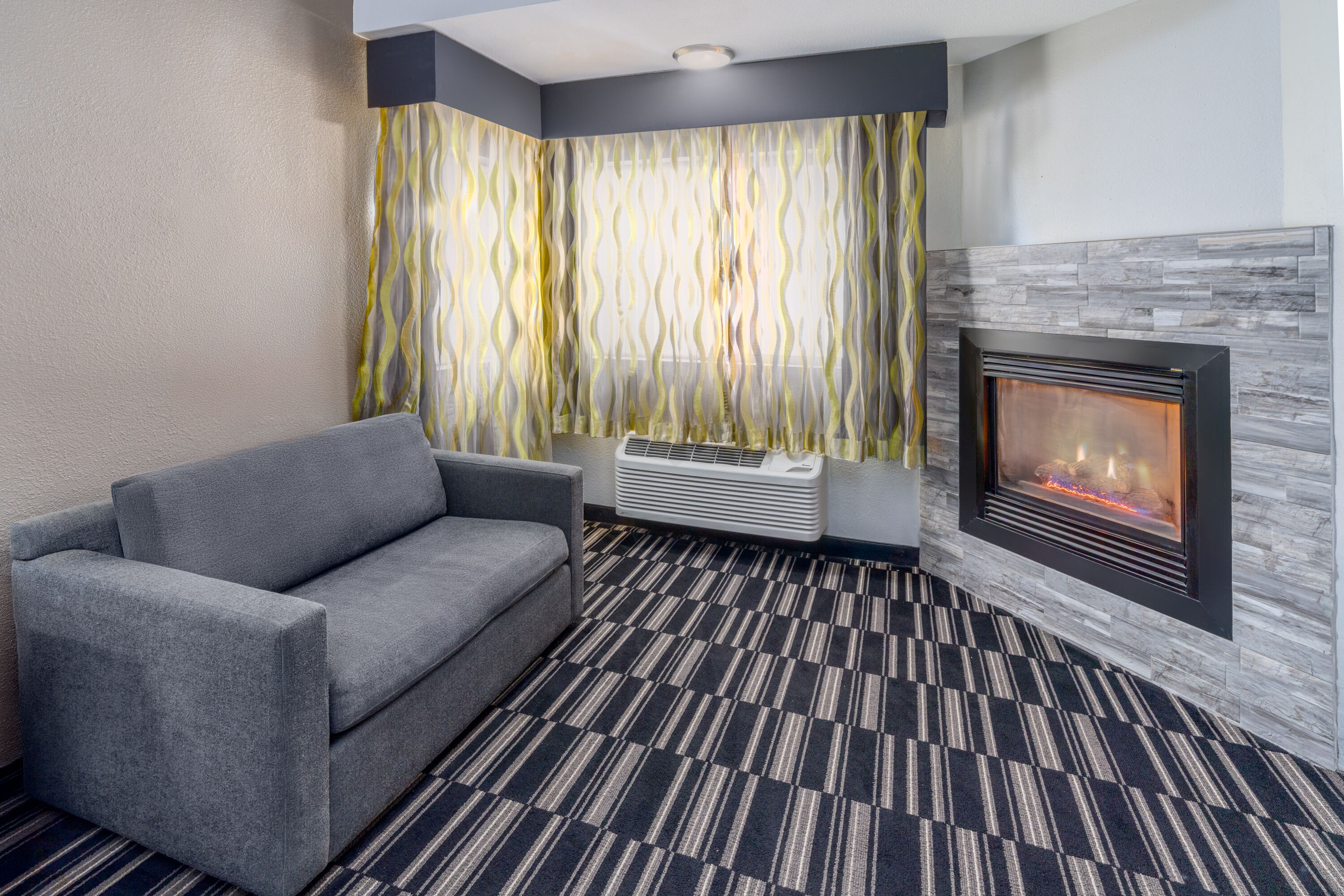 La Quinta Inn by Wyndham Steamboat Springs suite in Steamboat Springs, Colorado