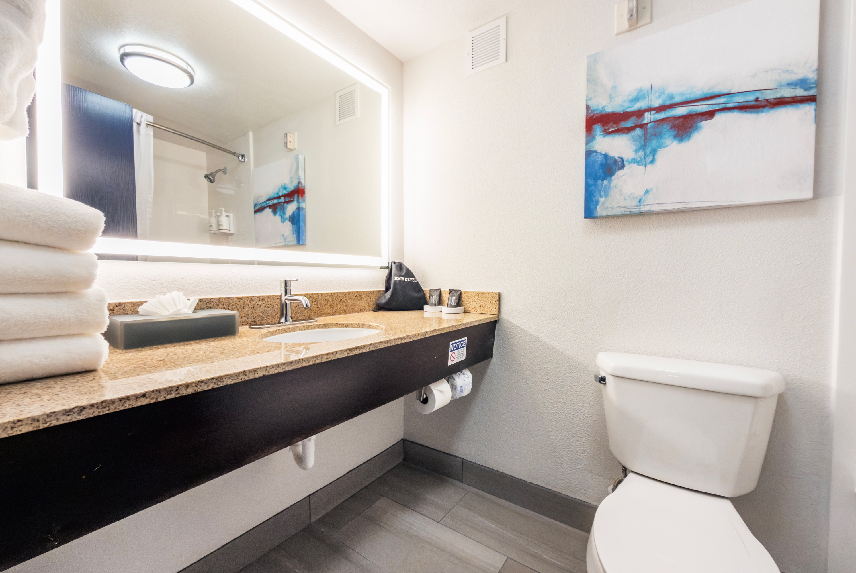 Guest room bath at the La Quinta Inn & Suites by Wyndham Danbury in Danbury, Connecticut