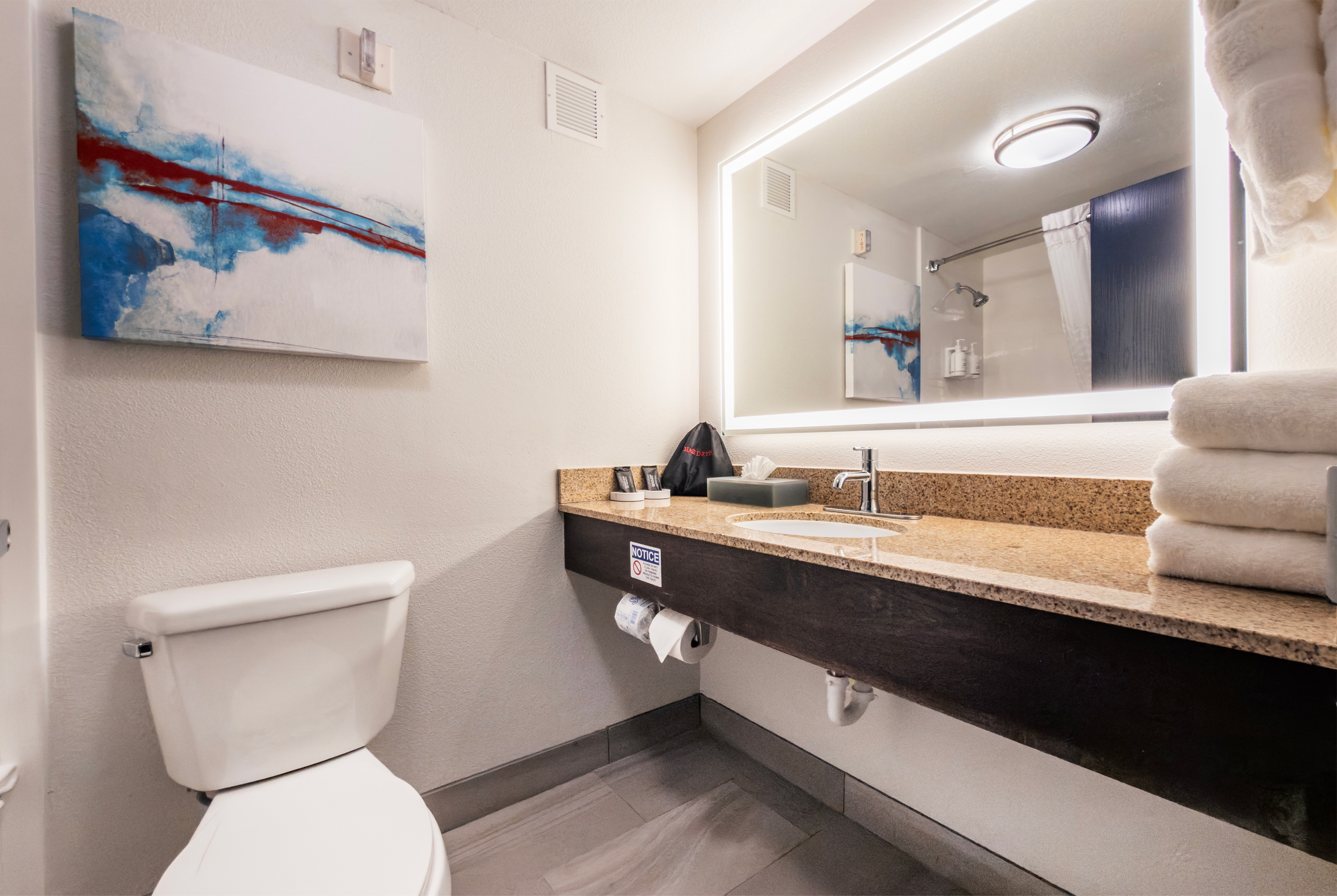 Guest room bath at the La Quinta Inn & Suites by Wyndham Danbury in Danbury, Connecticut