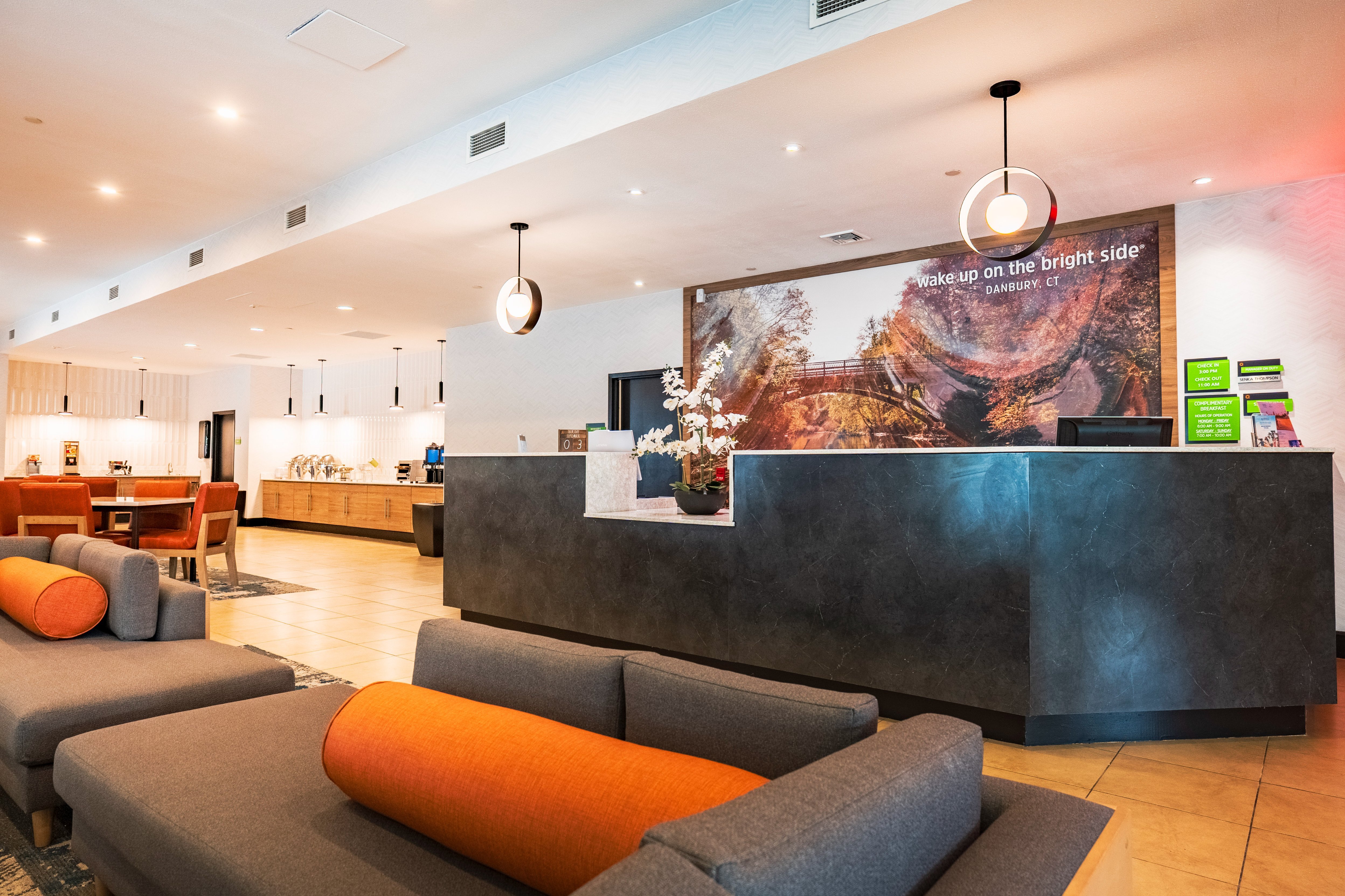 La Quinta Inn & Suites by Wyndham Danbury lobby feature in Danbury, Connecticut