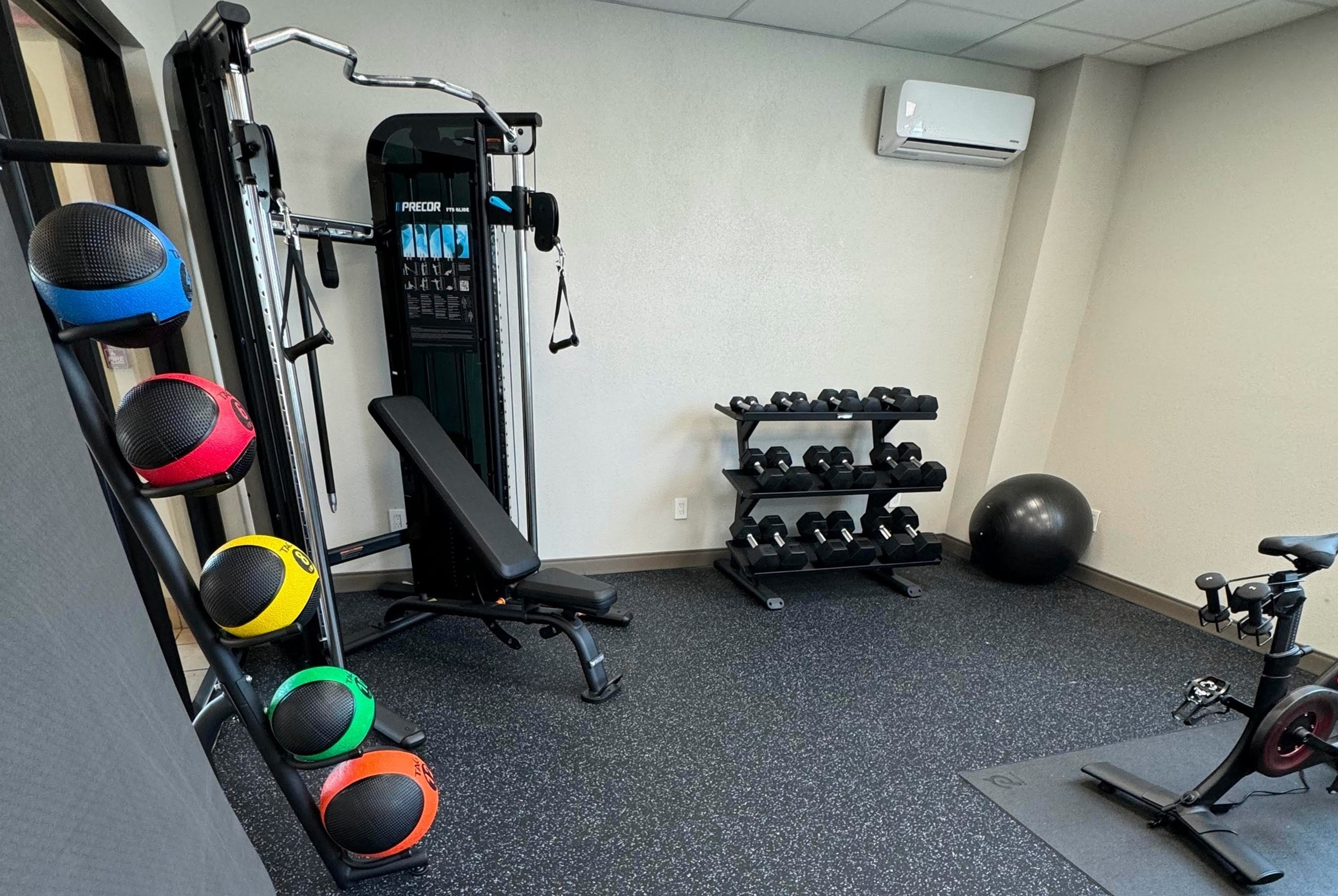 Fitness room at La Quinta Inn & Suites by Wyndham New Haven in New Haven, Connecticut