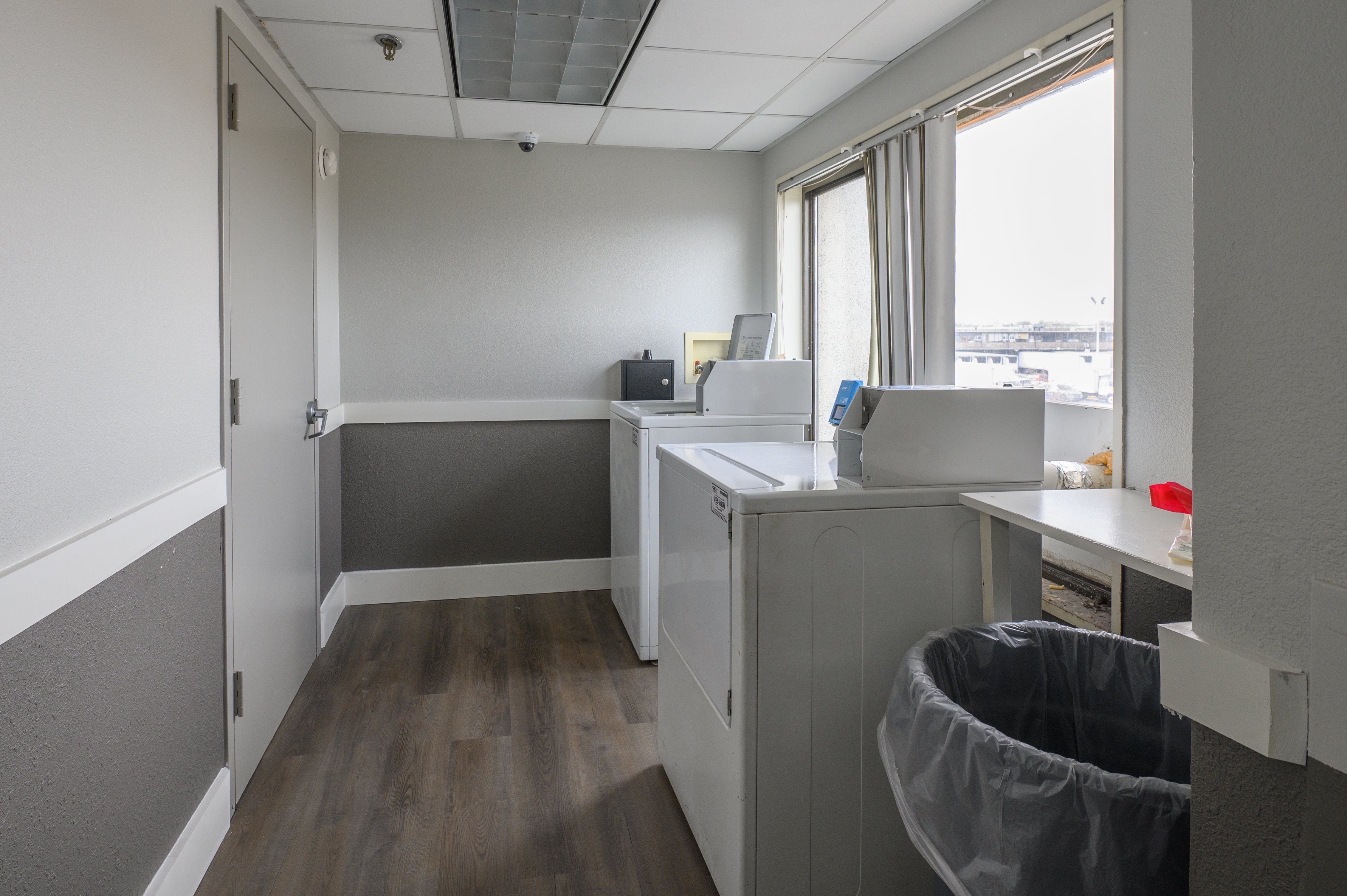 Laundry facilities at La Quinta Inn & Suites by Wyndham New Haven in New Haven, Connecticut