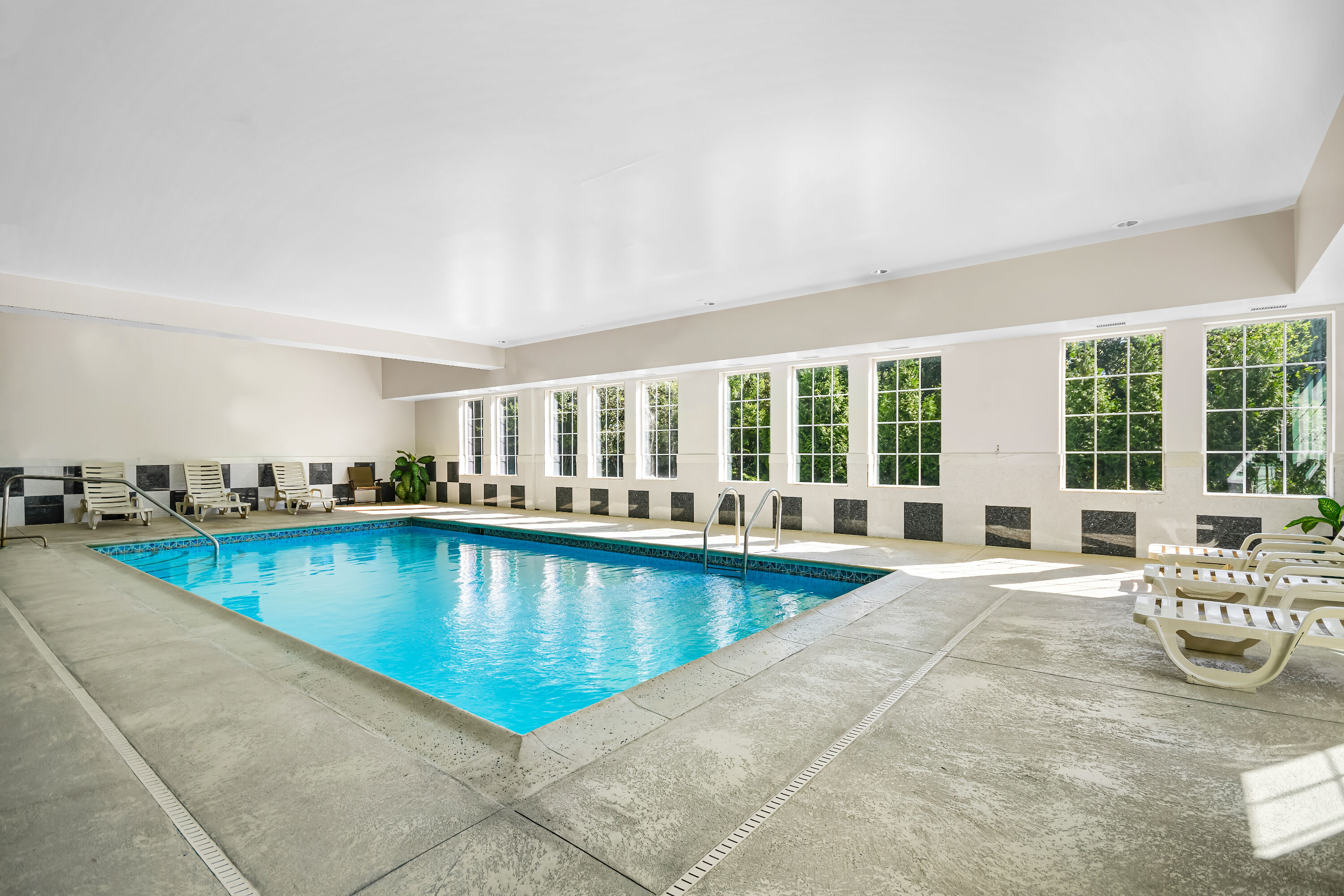 Indoor pool at the La Quinta Inn & Suites by Wyndham Stonington-Mystic Area in Pawcatuck, Connecticut