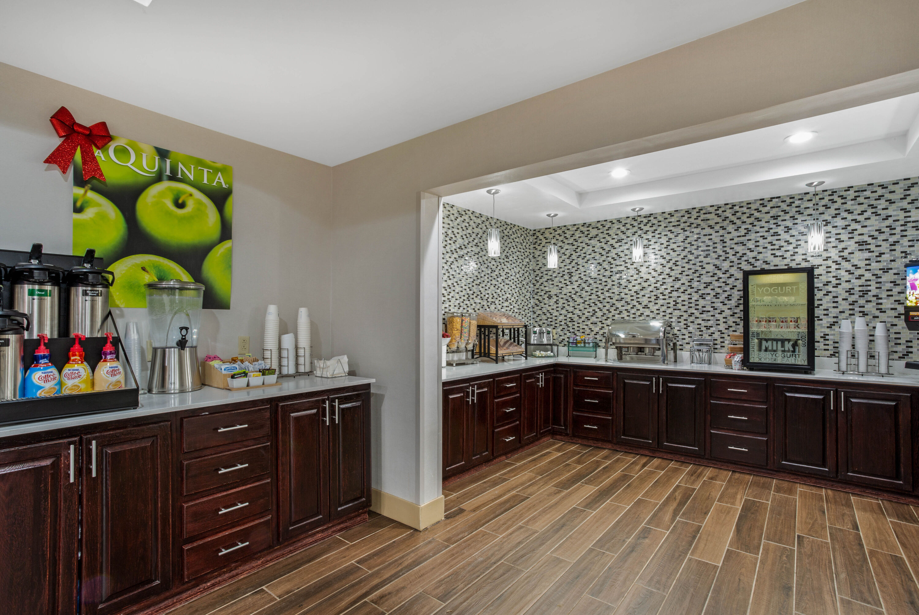 Free breakfast at La Quinta Inn & Suites by Wyndham Norwich-Plainfield-Casino in Plainfield, Connecticut