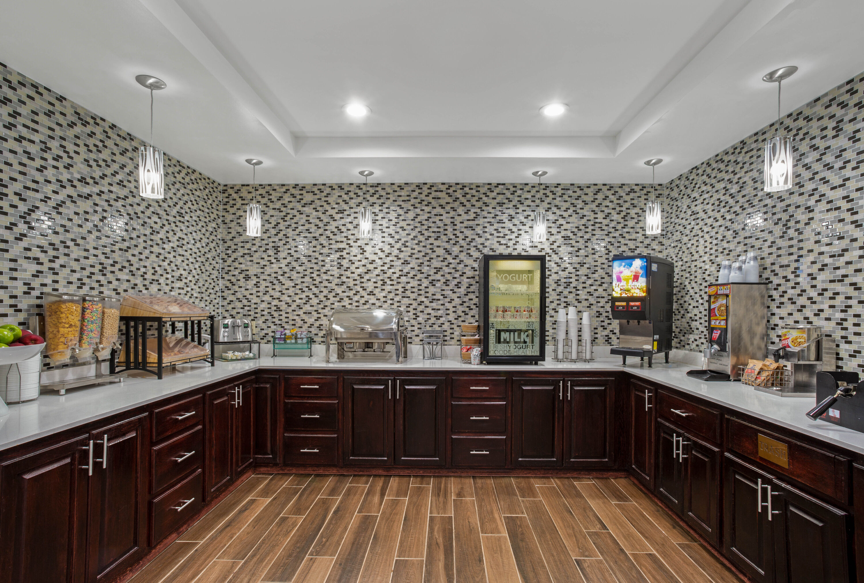 Free breakfast at La Quinta Inn & Suites by Wyndham Norwich-Plainfield-Casino in Plainfield, Connecticut