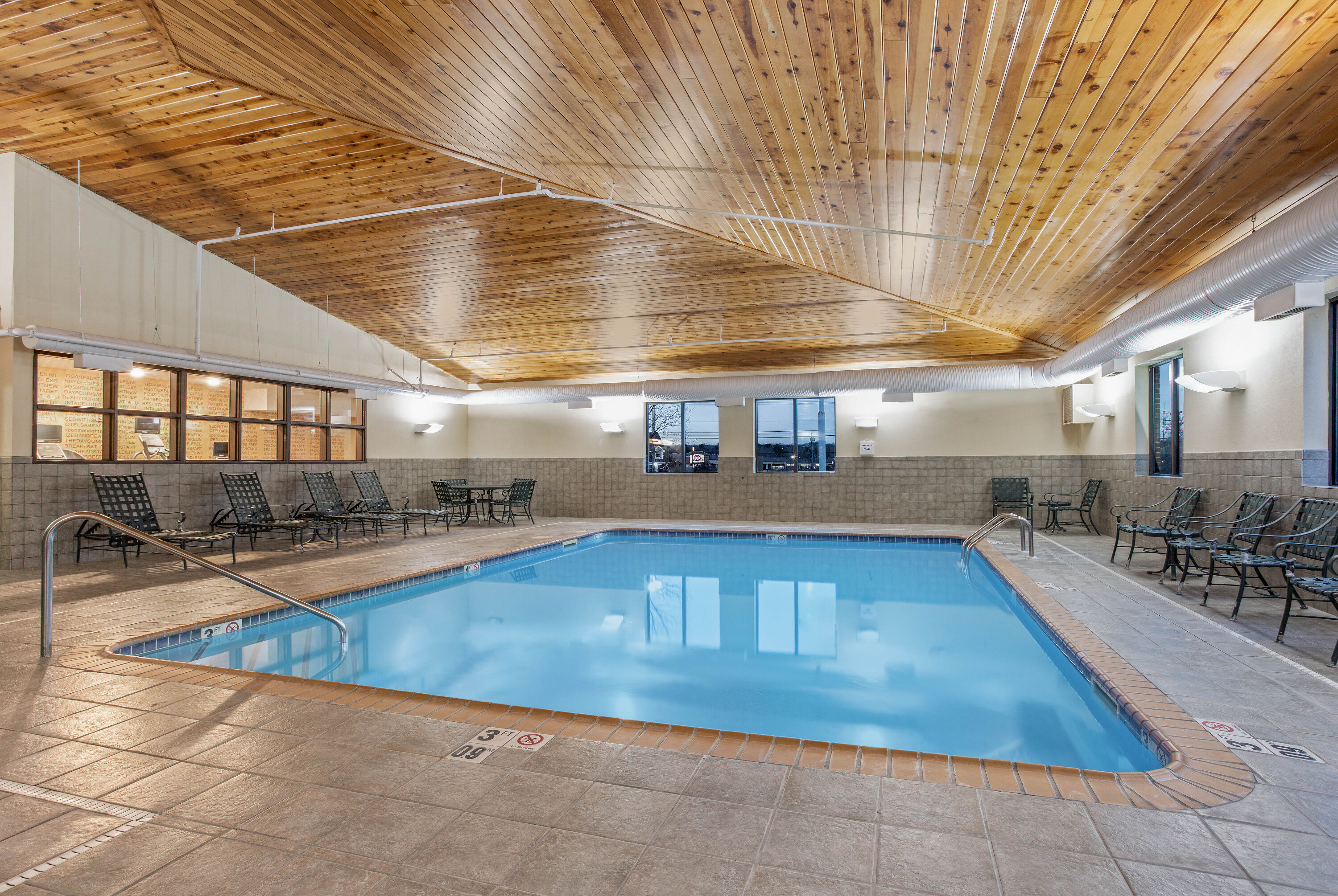 Pool at the La Quinta Inn & Suites by Wyndham Norwich-Plainfield-Casino in Plainfield, Connecticut