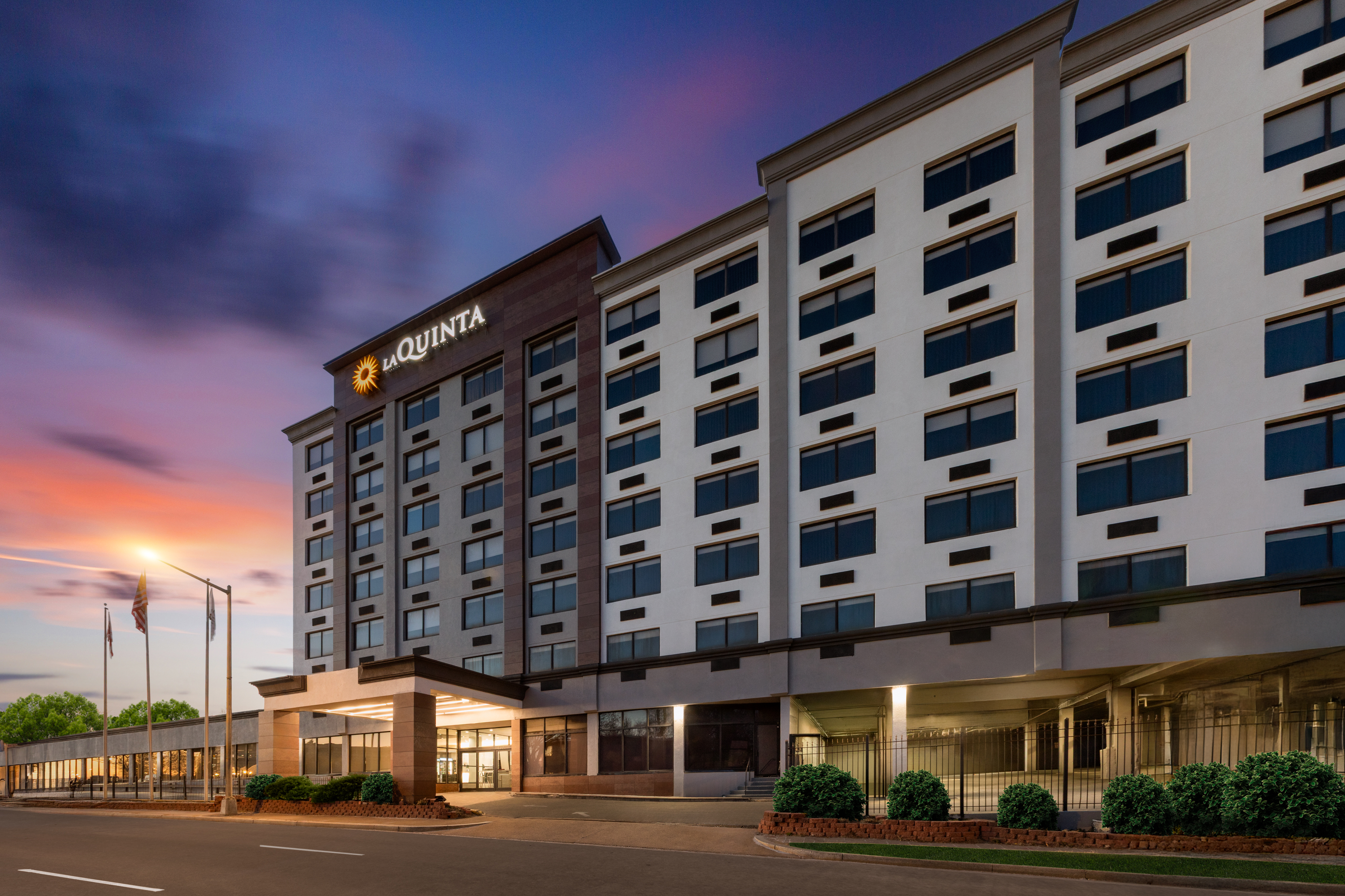 Exterior of La Quinta Inn & Suites by Wyndham Washington DC-Capital/NoMA hotel in Washington, District Of Columbia