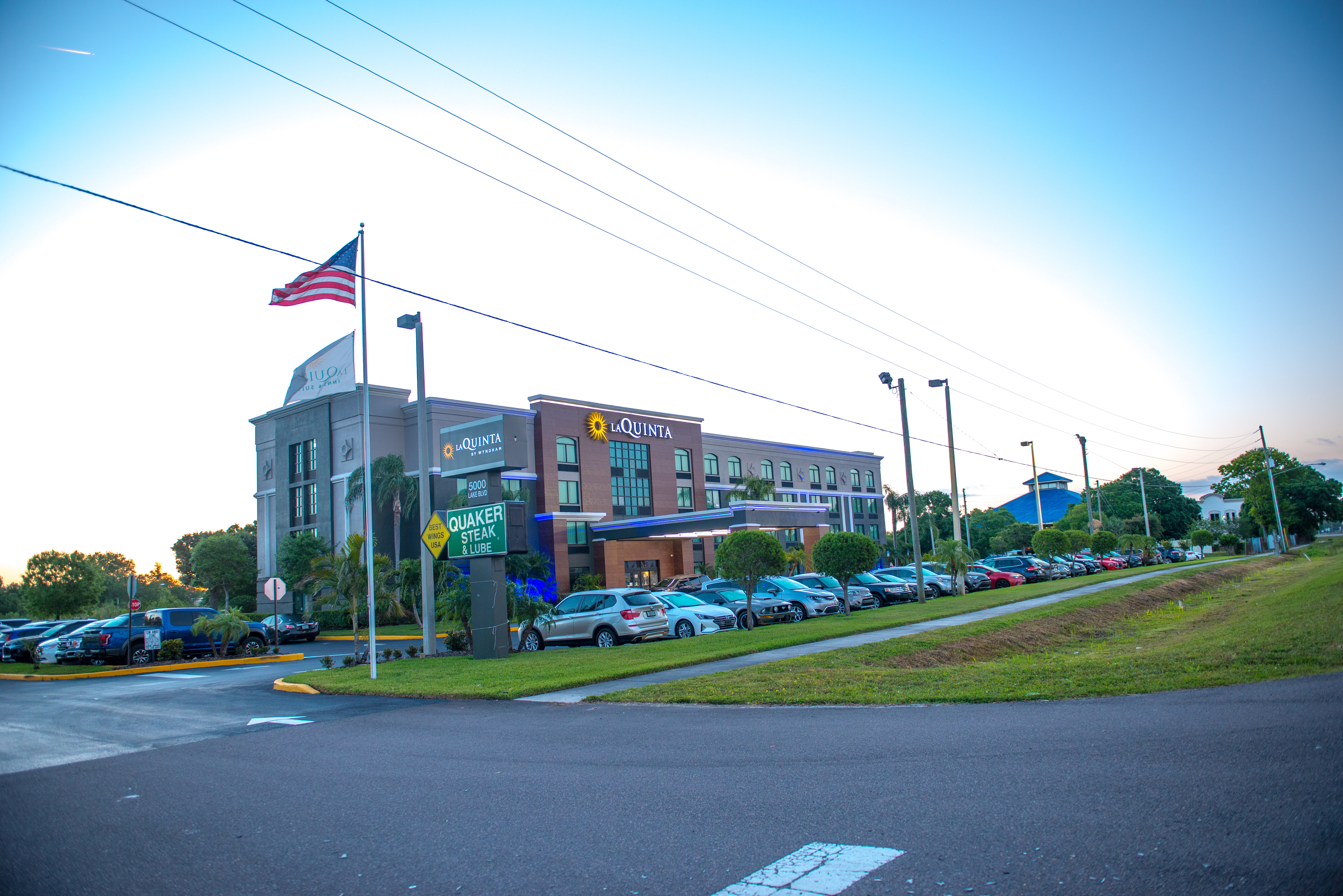 Exterior of La Quinta Inn & Suites by Wyndham Clearwater South hotel in Clearwater, Florida