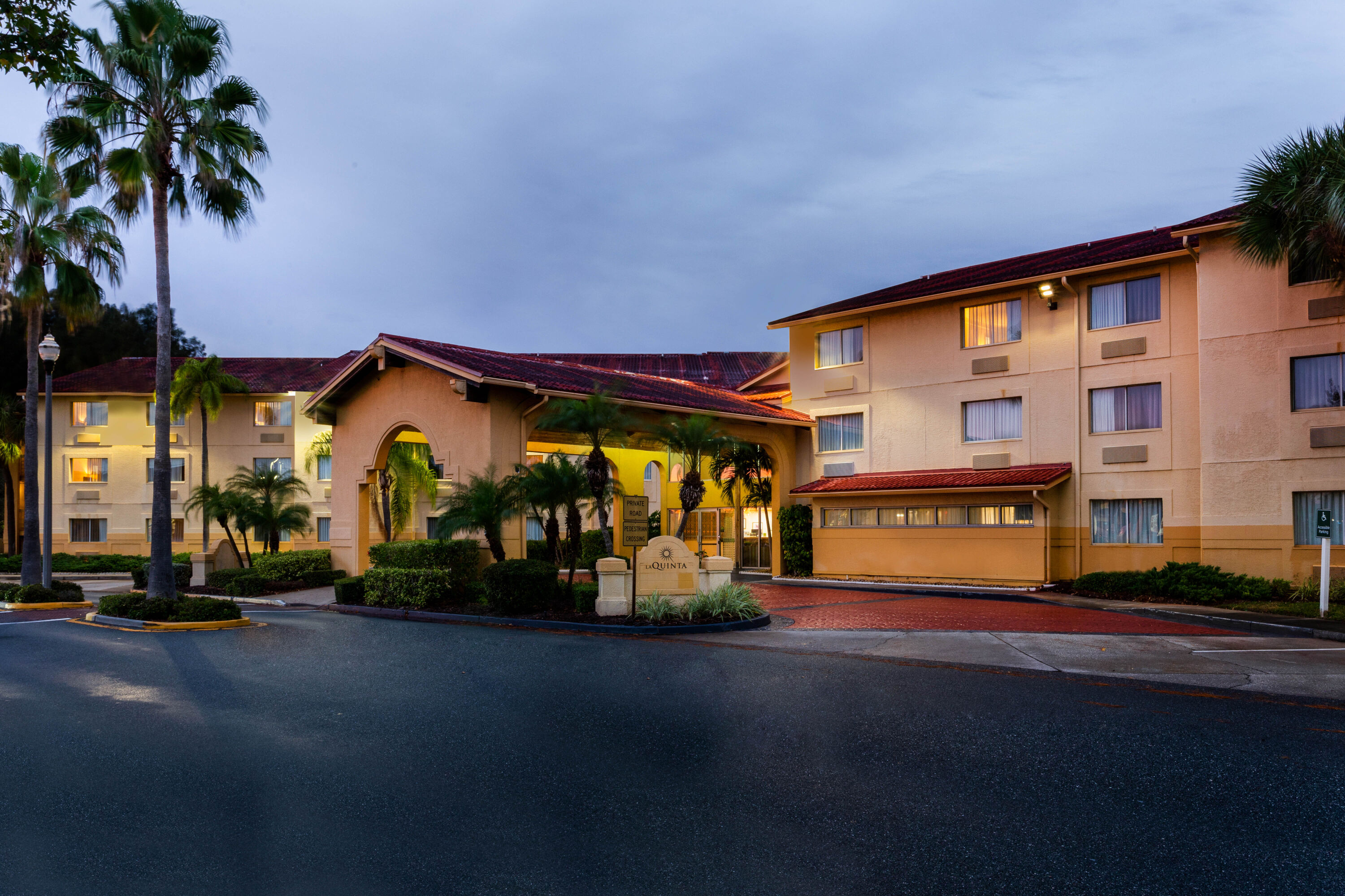 Exterior Dusk Image of La Quinta Inn & Suites by Wyndham St. Pete-Clearwater Airpt hotel in Clearwater, Florida