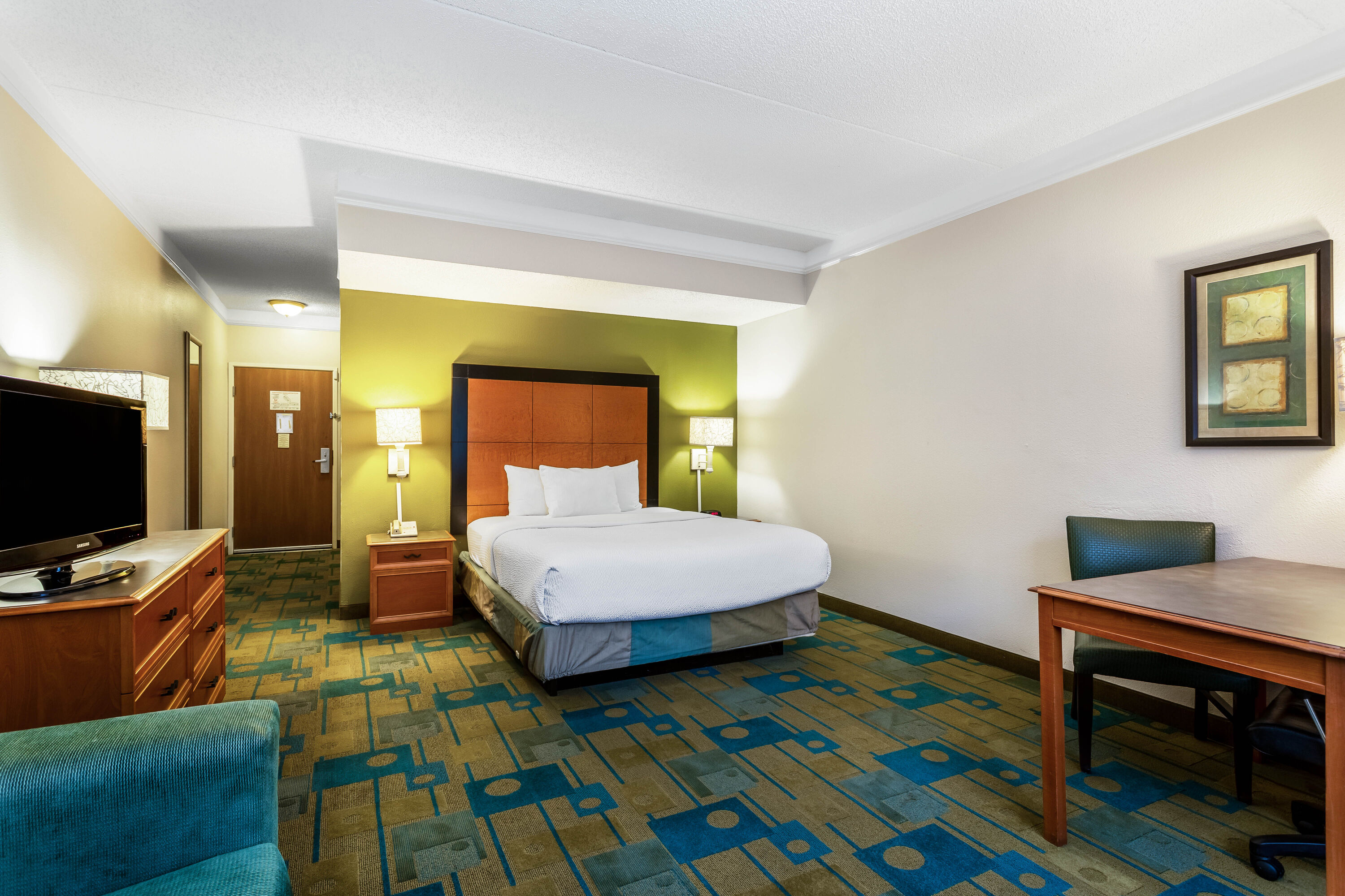 Guest room at the La Quinta Inn & Suites by Wyndham St. Pete-Clearwater Airpt in Clearwater, Florida