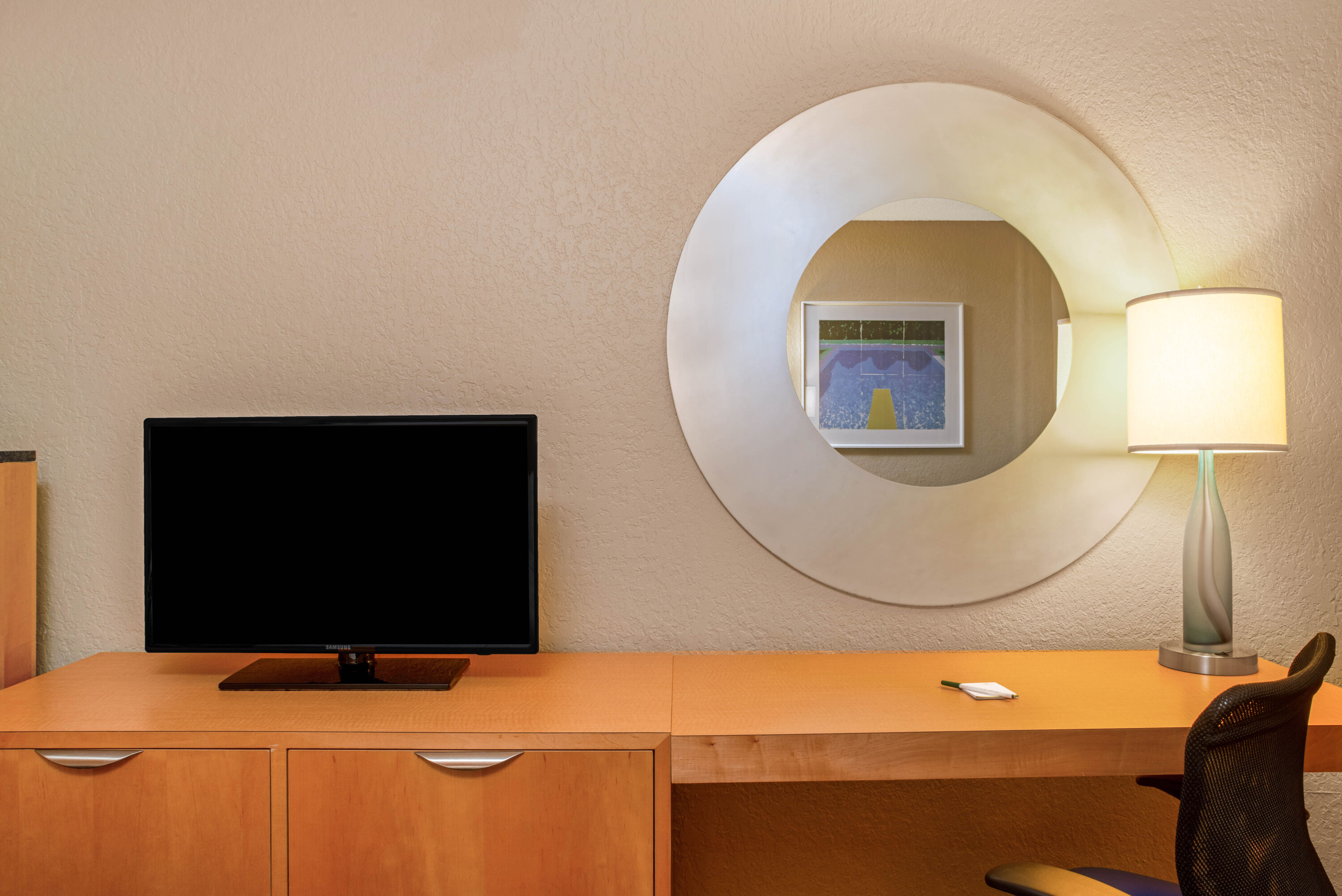 Guest room feature at the La Quinta Inn & Suites by Wyndham Coral Springs South in Coral Springs, Florida