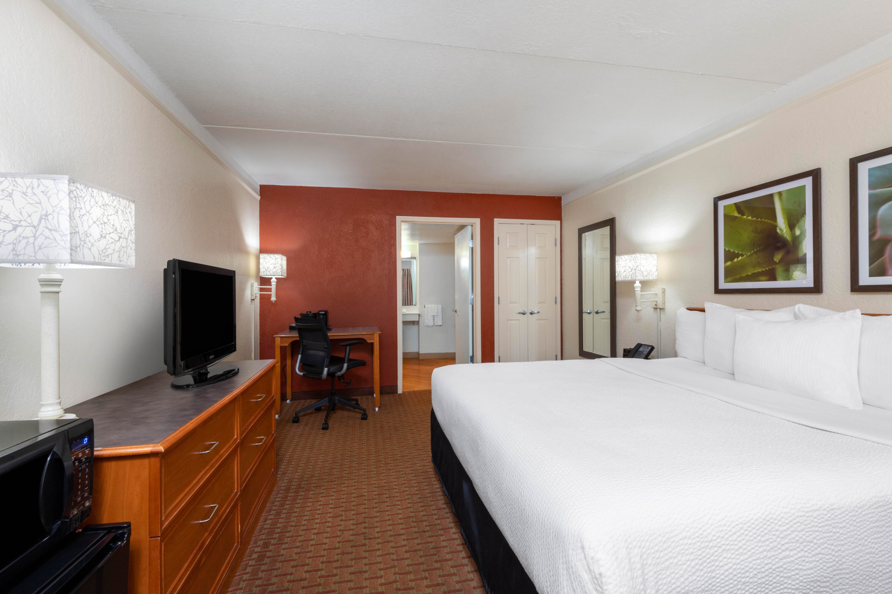 Guest room at the La Quinta East Deerfield Beach - Boca Raton in Deerfield Beach, Florida