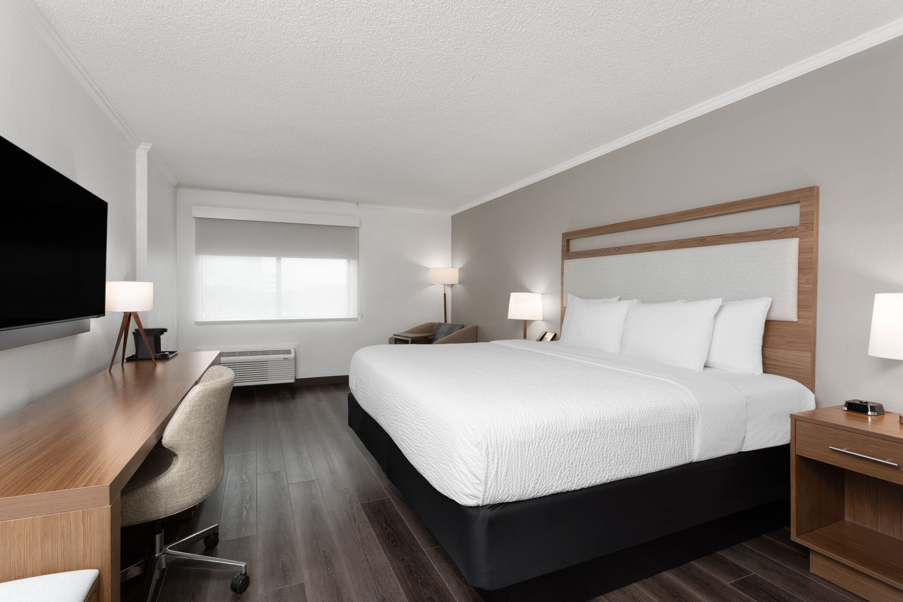 Guest room at the La Quinta Inn & Suites by Wyndham Ft Lauderdale Cypress Cr in Fort Lauderdale, Florida