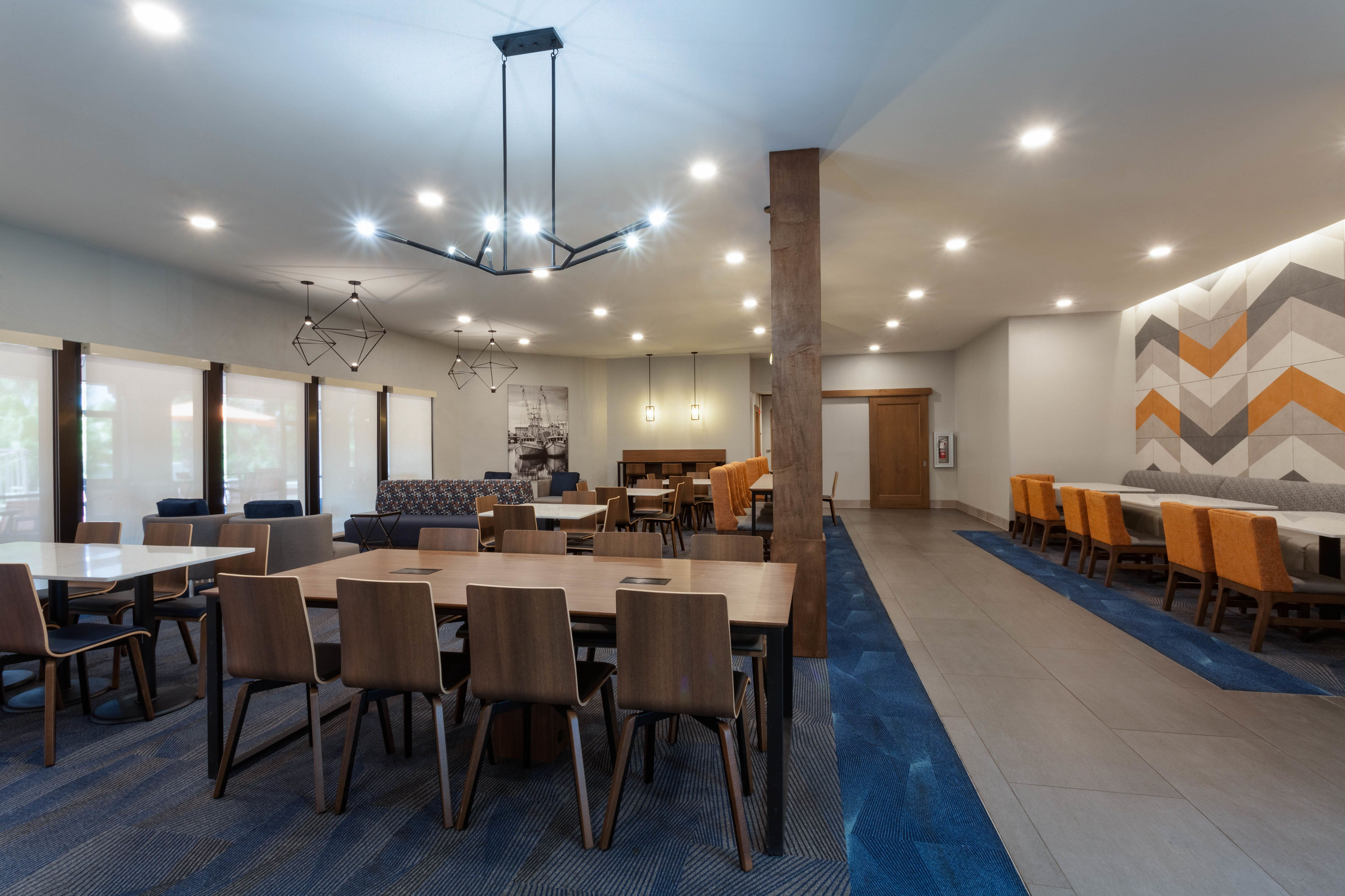 Free breakfast at La Quinta Inn & Suites by Wyndham Ft. Myers-Sanibel Gateway in Fort Myers, Florida