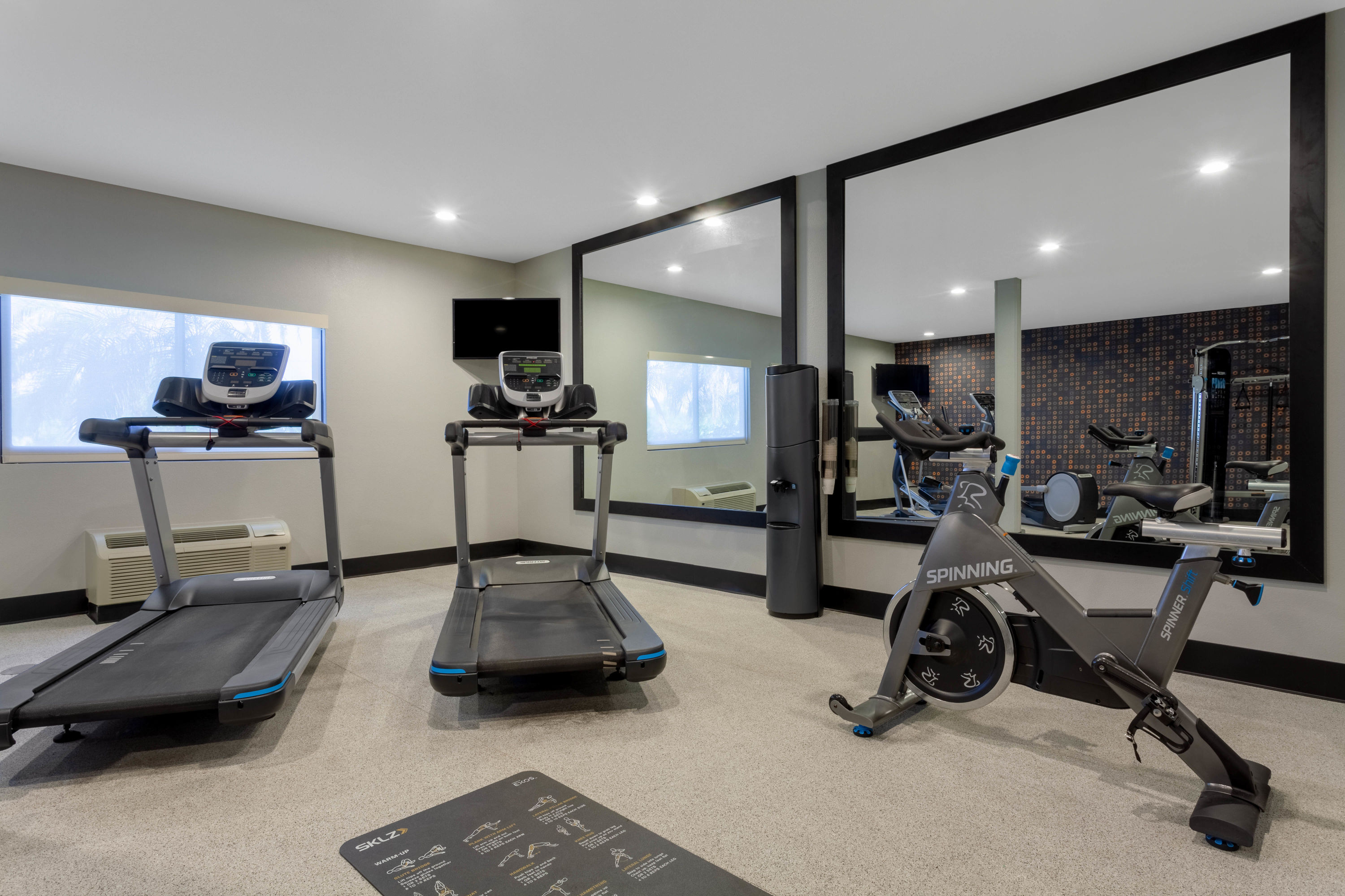 Fitness room at La Quinta Inn & Suites by Wyndham Ft. Myers-Sanibel Gateway in Fort Myers, Florida