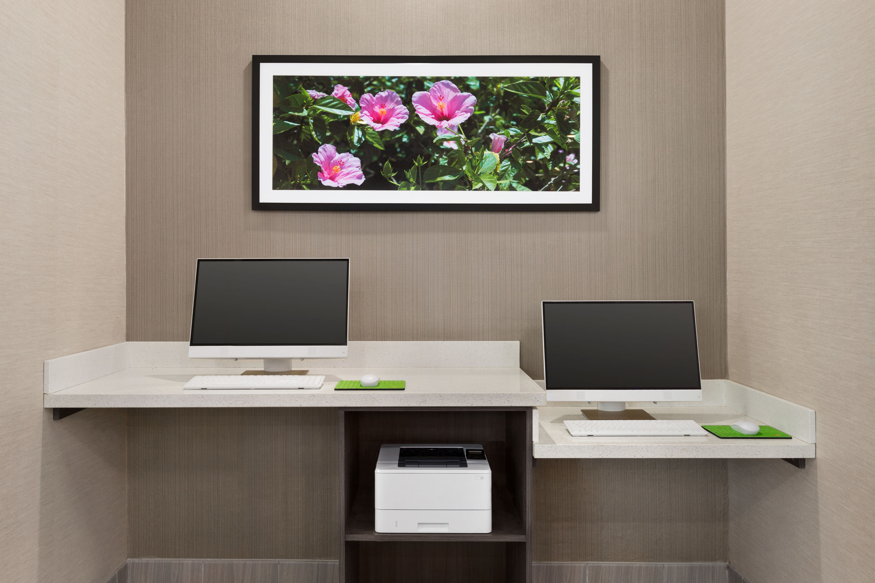 La Quinta by Wyndham Gainesville business center in Gainesville, Florida