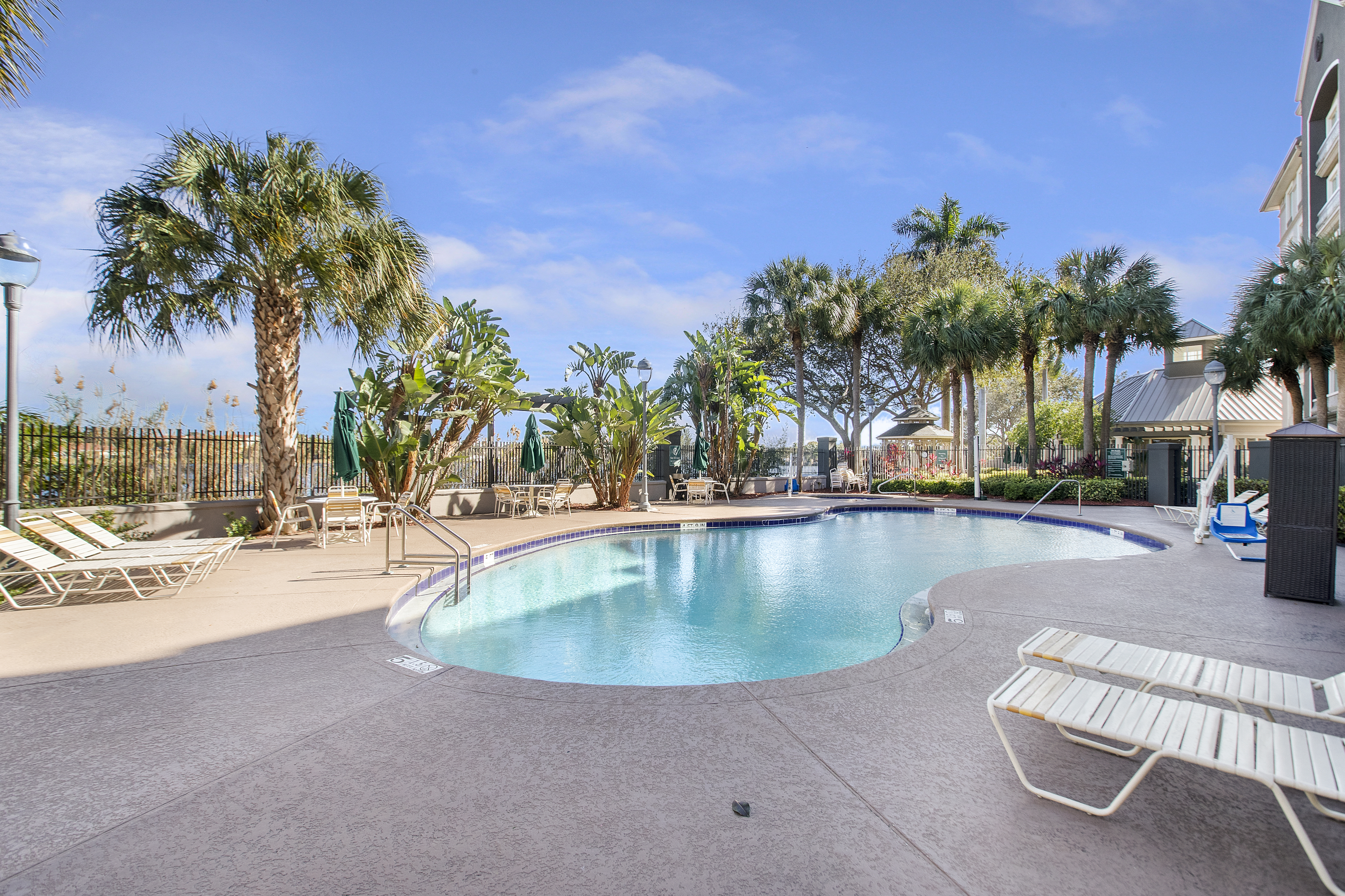 La Quinta Inn & Suites by Wyndham Ft. Lauderdale Airport | Hollywood, FL  Hotels