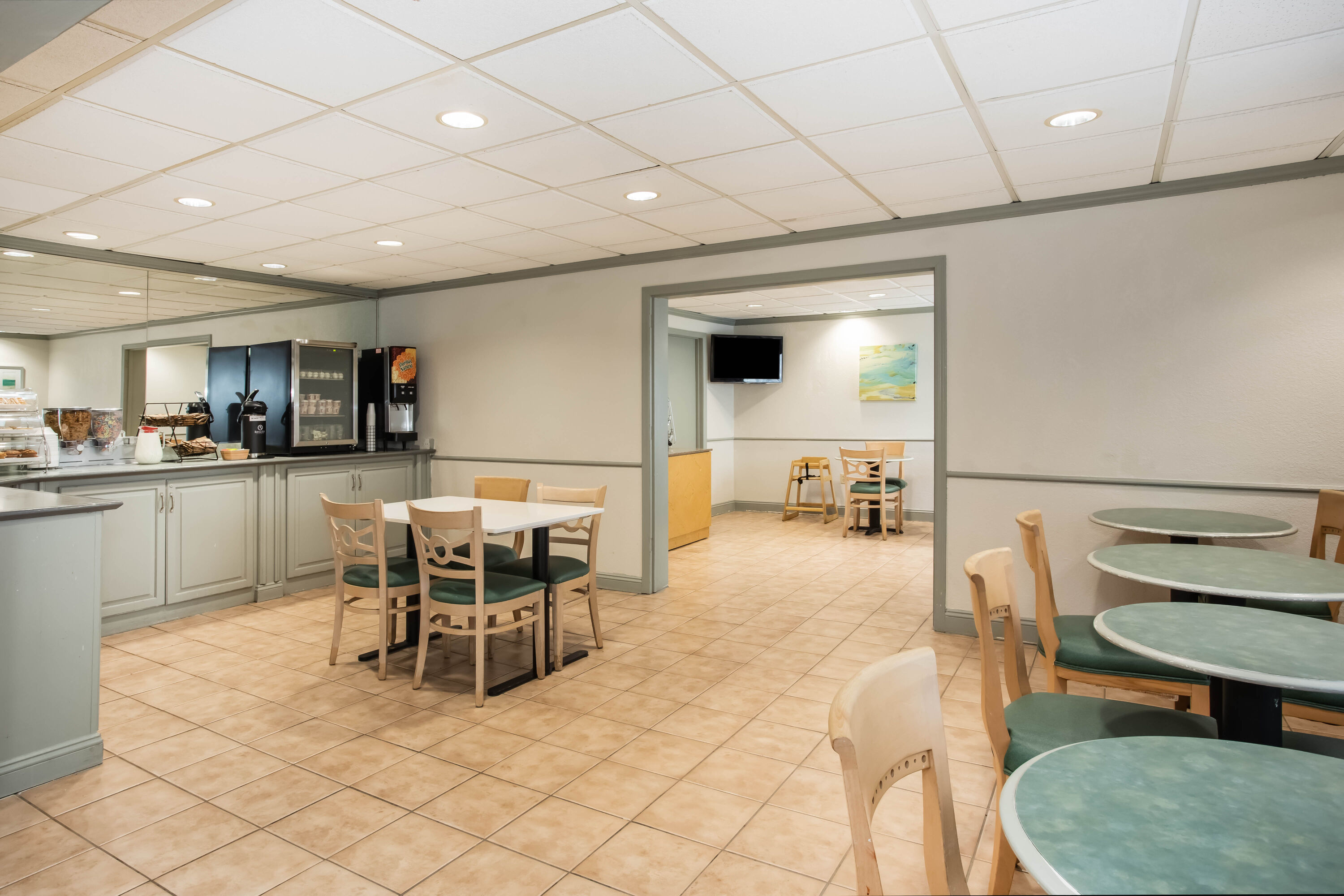 Free breakfast at La Quinta Inn & Suites by Wyndham Melbourne Viera in Melbourne, Florida