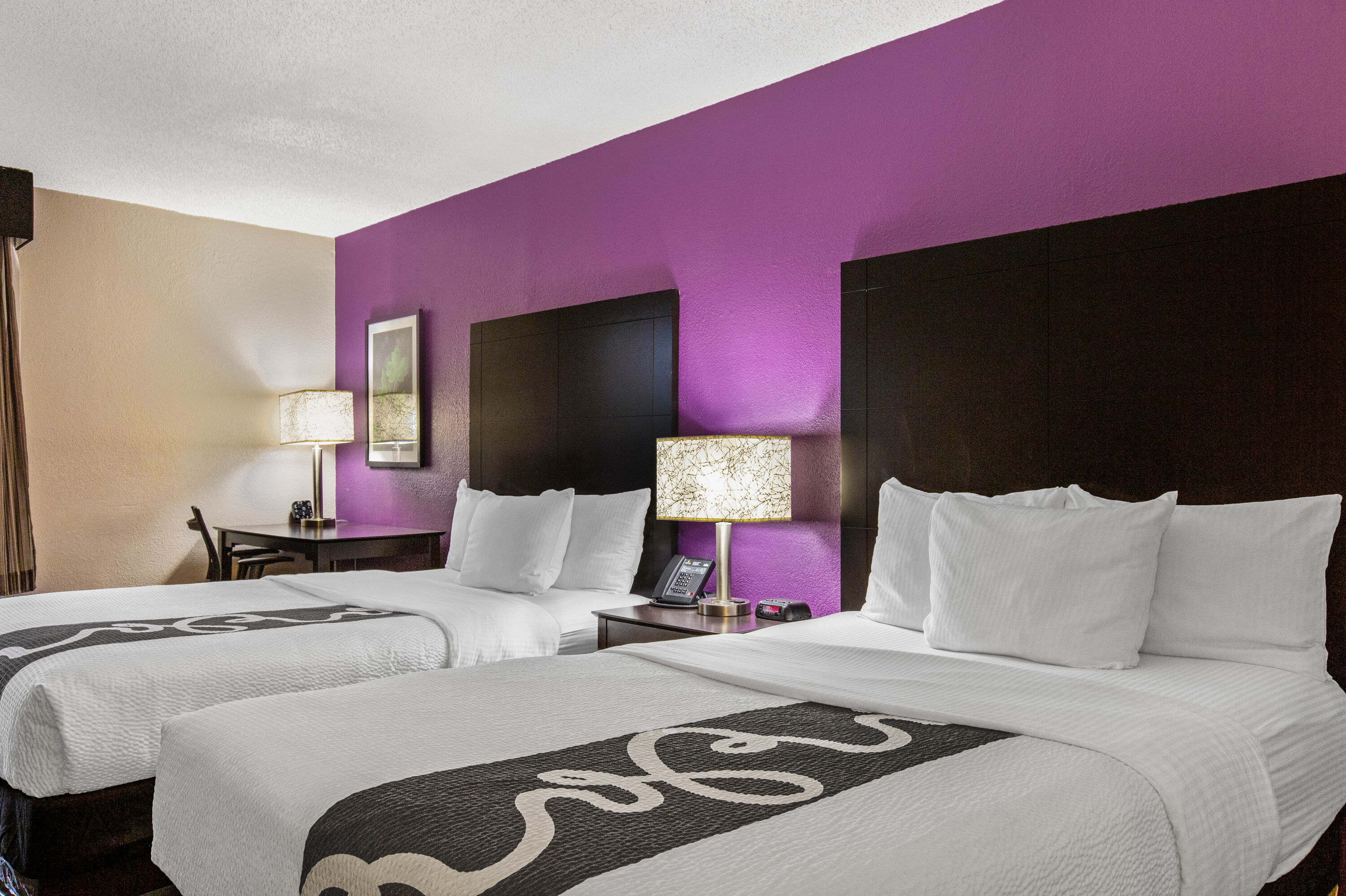 Guest room at the La Quinta Inn & Suites by Wyndham Miami Lakes in Miami, Florida