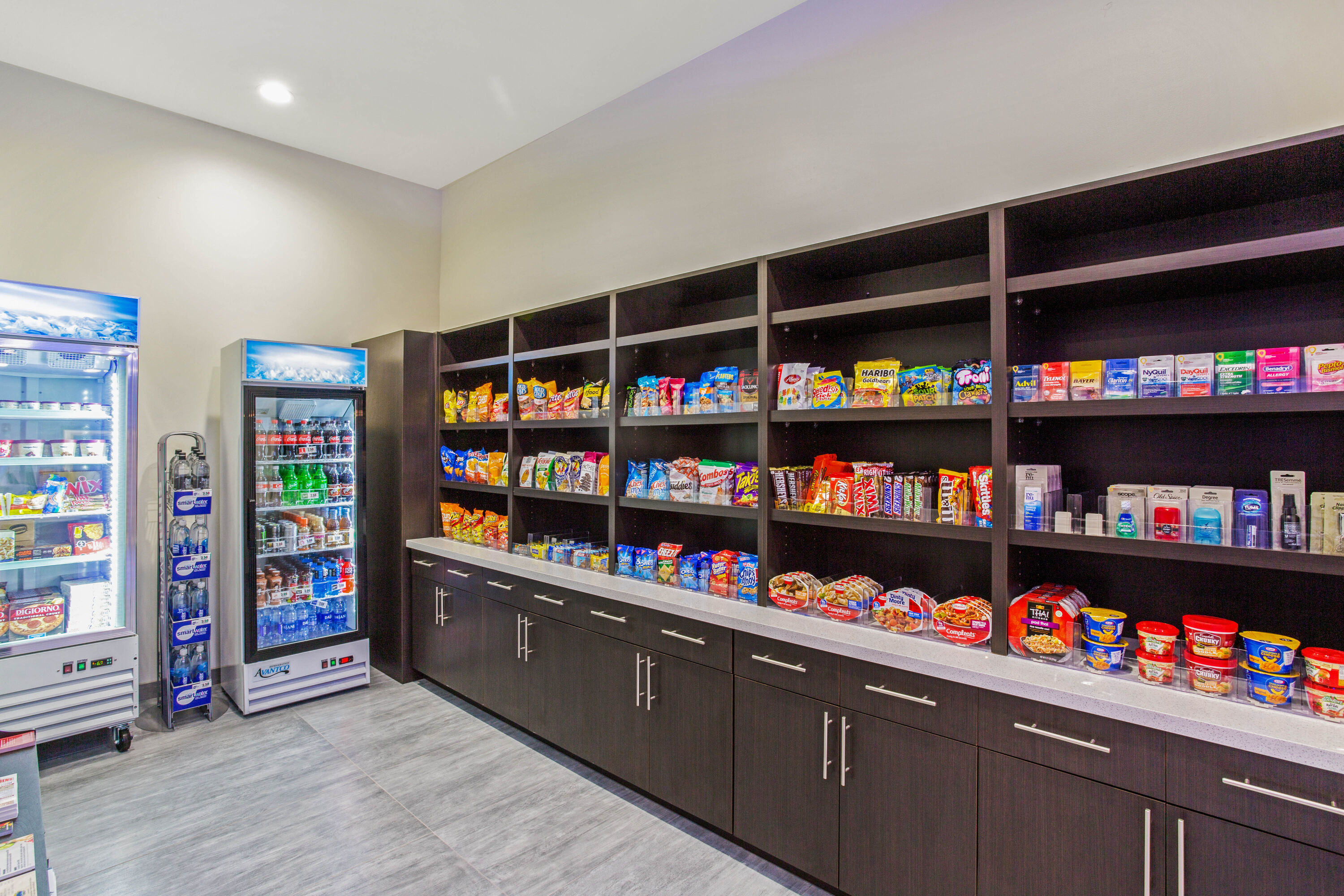 Mart at La Quinta Inn & Suites by Wyndham Miramar Beach-Destin in Miramar Beach, Florida