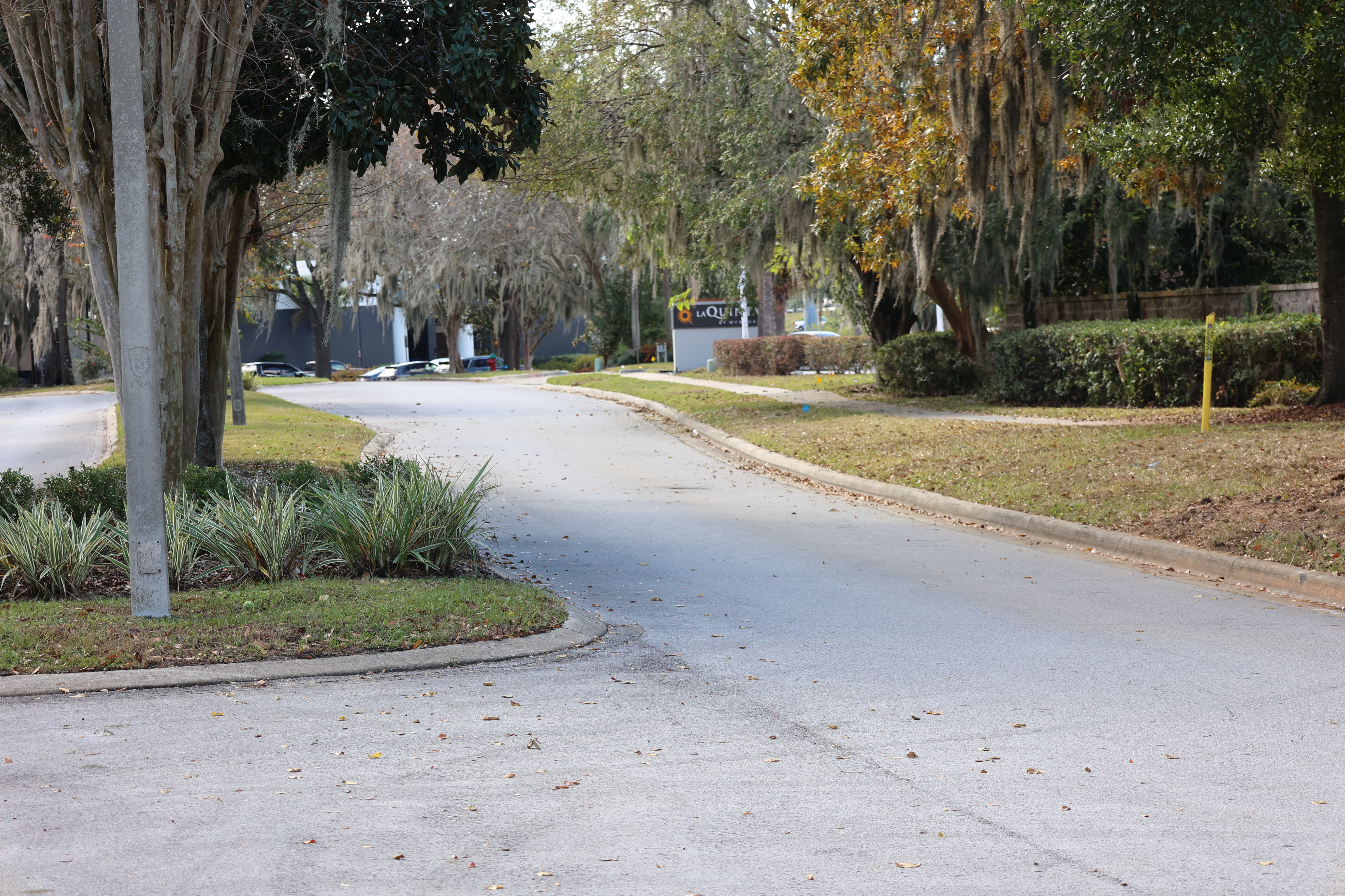 Exterior of La Quinta Inn & Suites by Wyndham Ocala hotel in Ocala, Florida