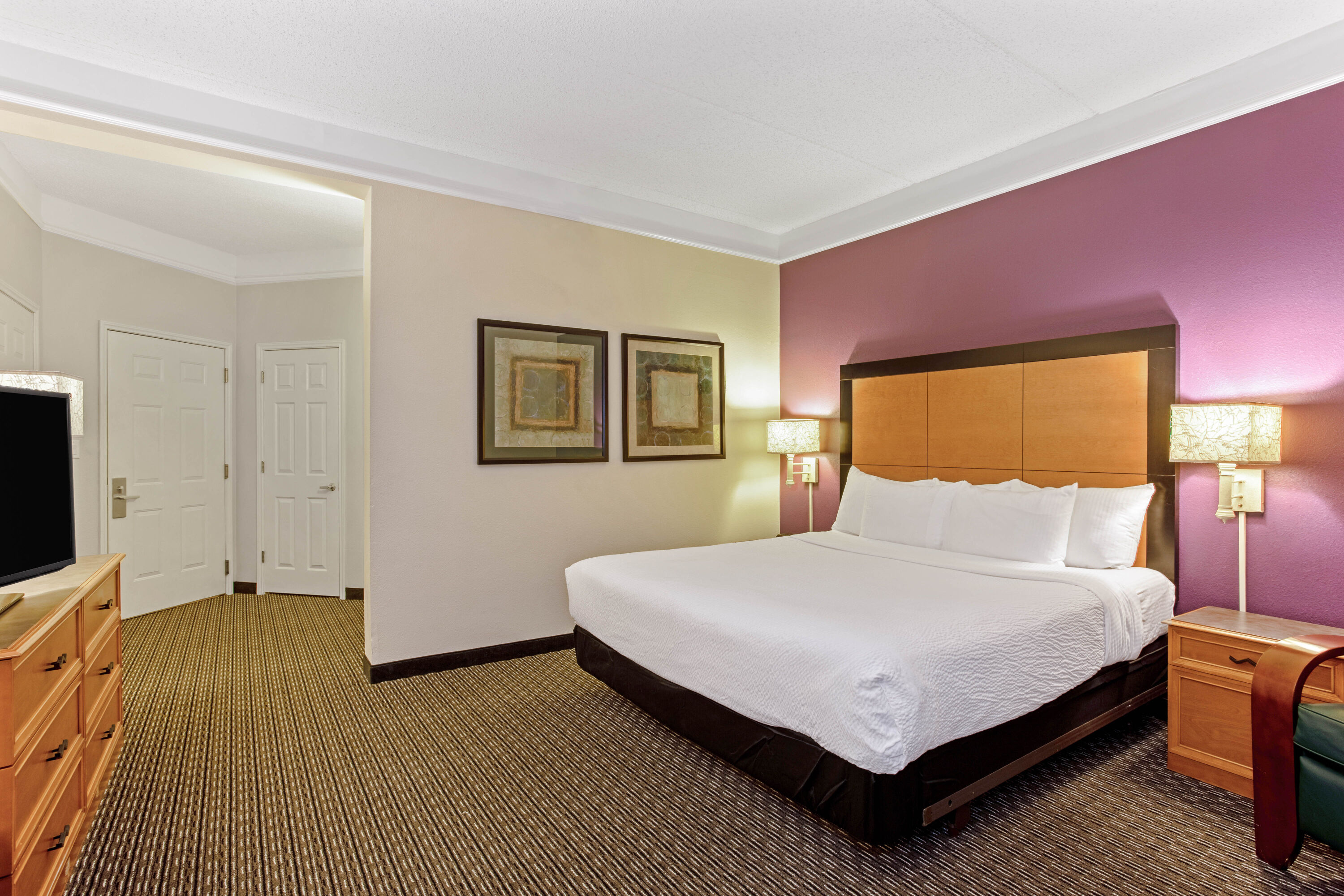 Guest room at the La Quinta Inn & Suites by Wyndham Orlando I Drive/Conv Ctr in Orlando, Florida