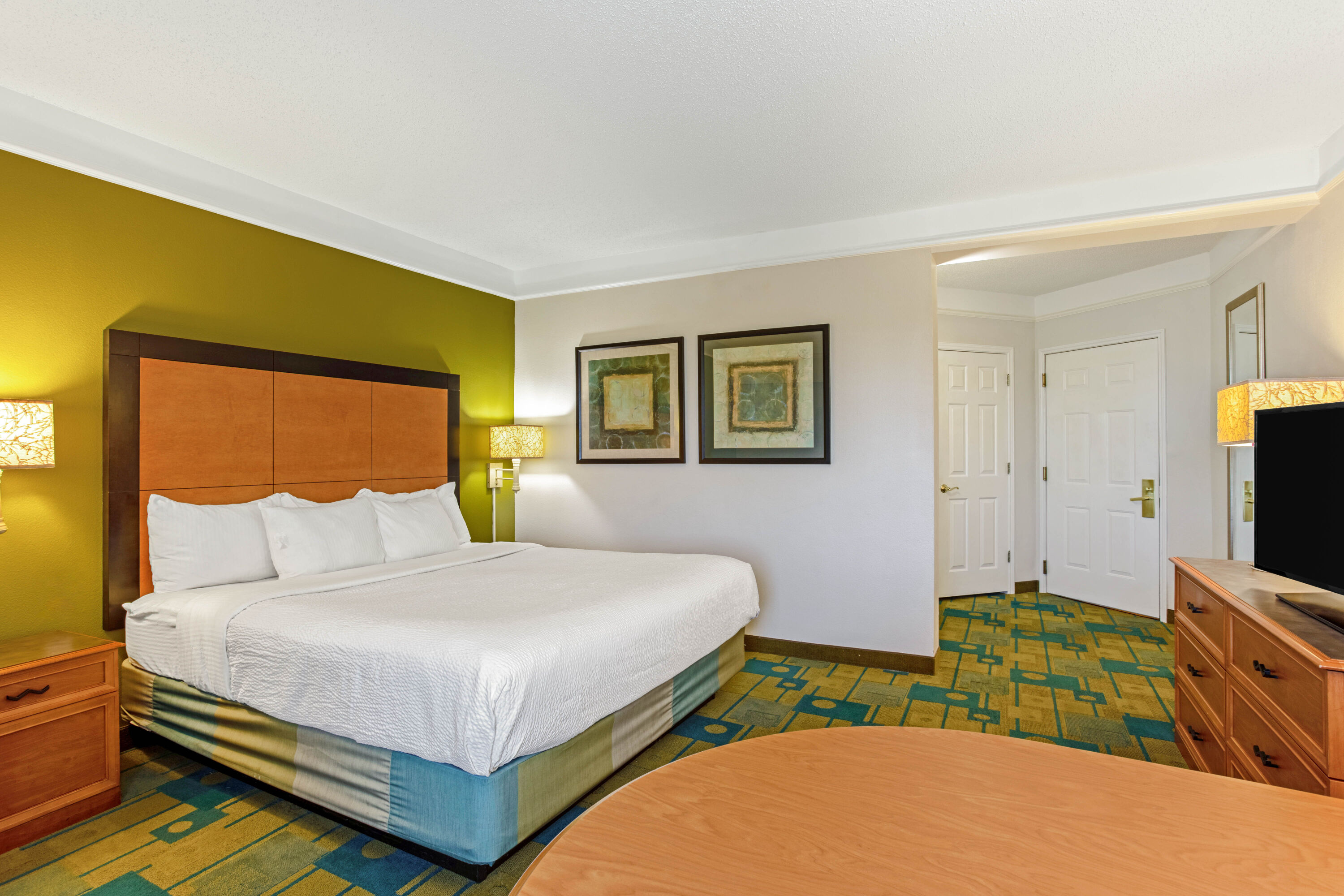 Guest room at the La Quinta Inn & Suites by Wyndham Orlando I Drive/Conv Ctr in Orlando, Florida