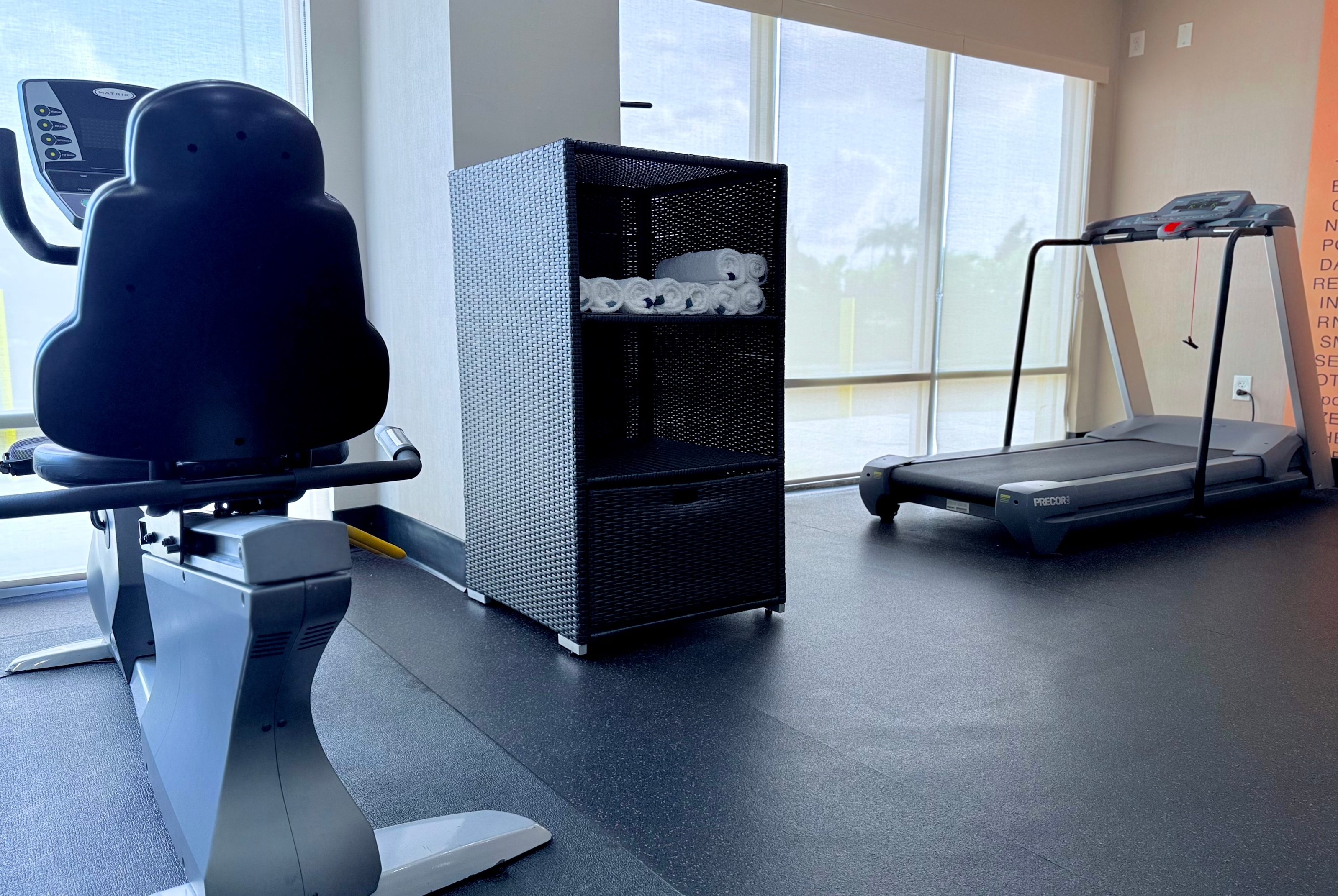 Fitness room at La Quinta Inn & Suites by Wyndham Orlando Universal area in Orlando, Florida