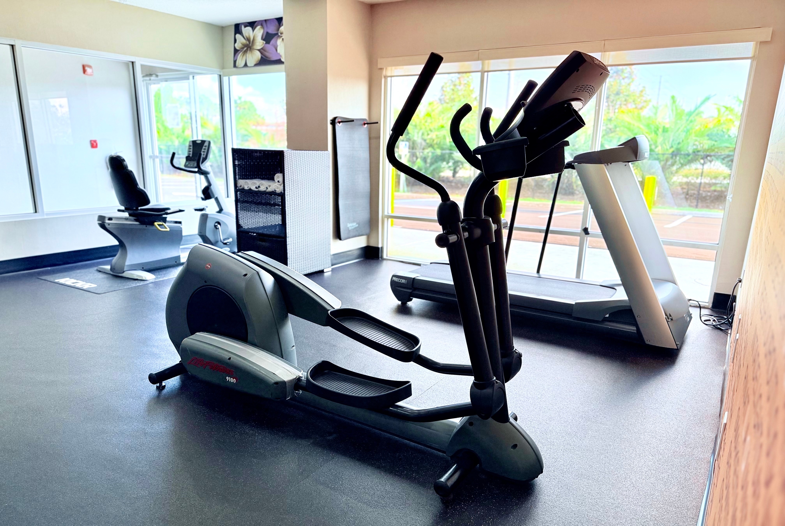 Fitness room at La Quinta Inn & Suites by Wyndham Orlando Universal area in Orlando, Florida