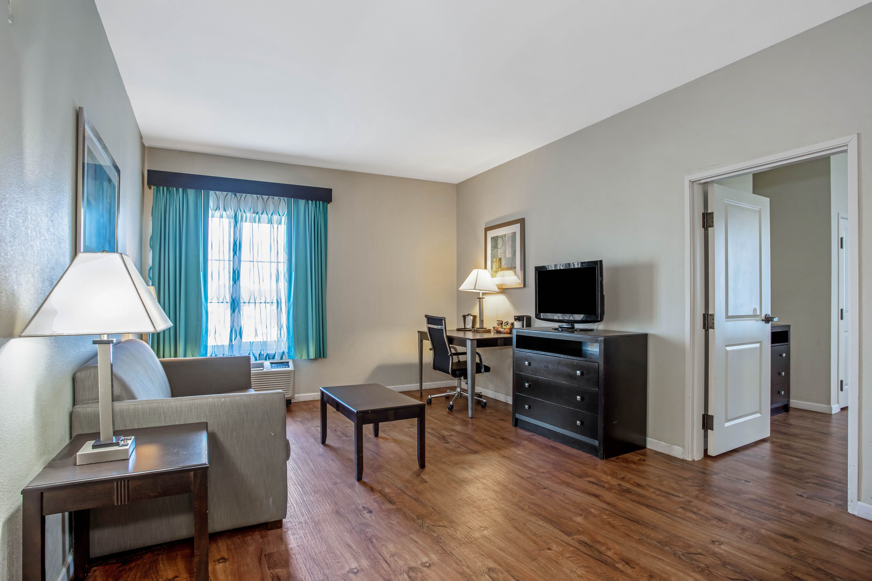 La Quinta Inn & Suites by Wyndham PCB Pier Park area Panama City