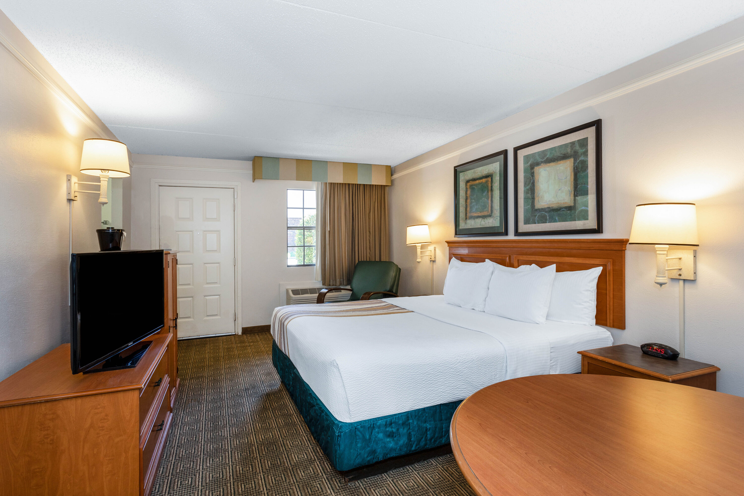 Quinta Inn Wyndham Tallahassee North Tallahassee  Hotels