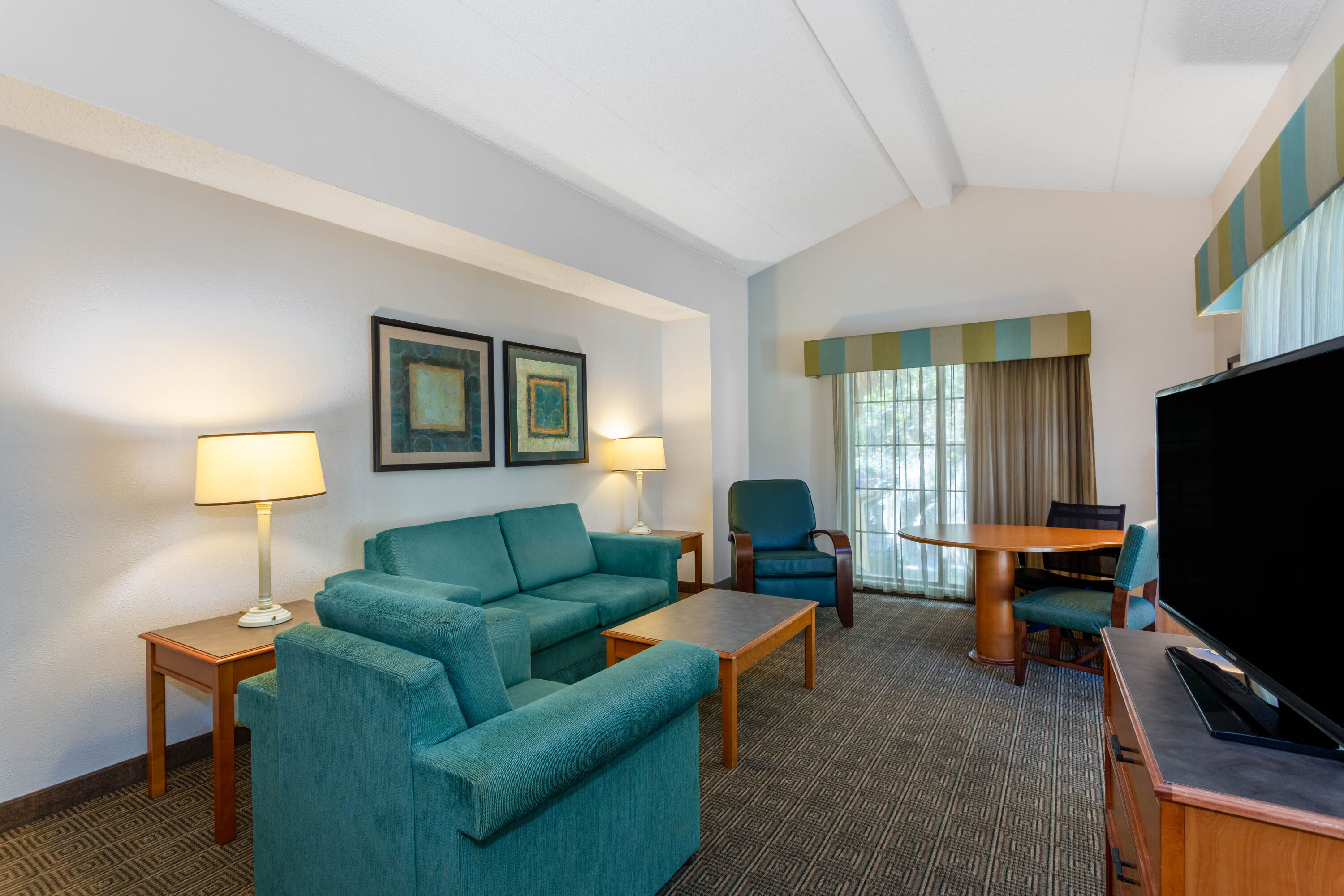 La Quinta Inn by Wyndham Tallahassee North suite in Tallahassee, Florida