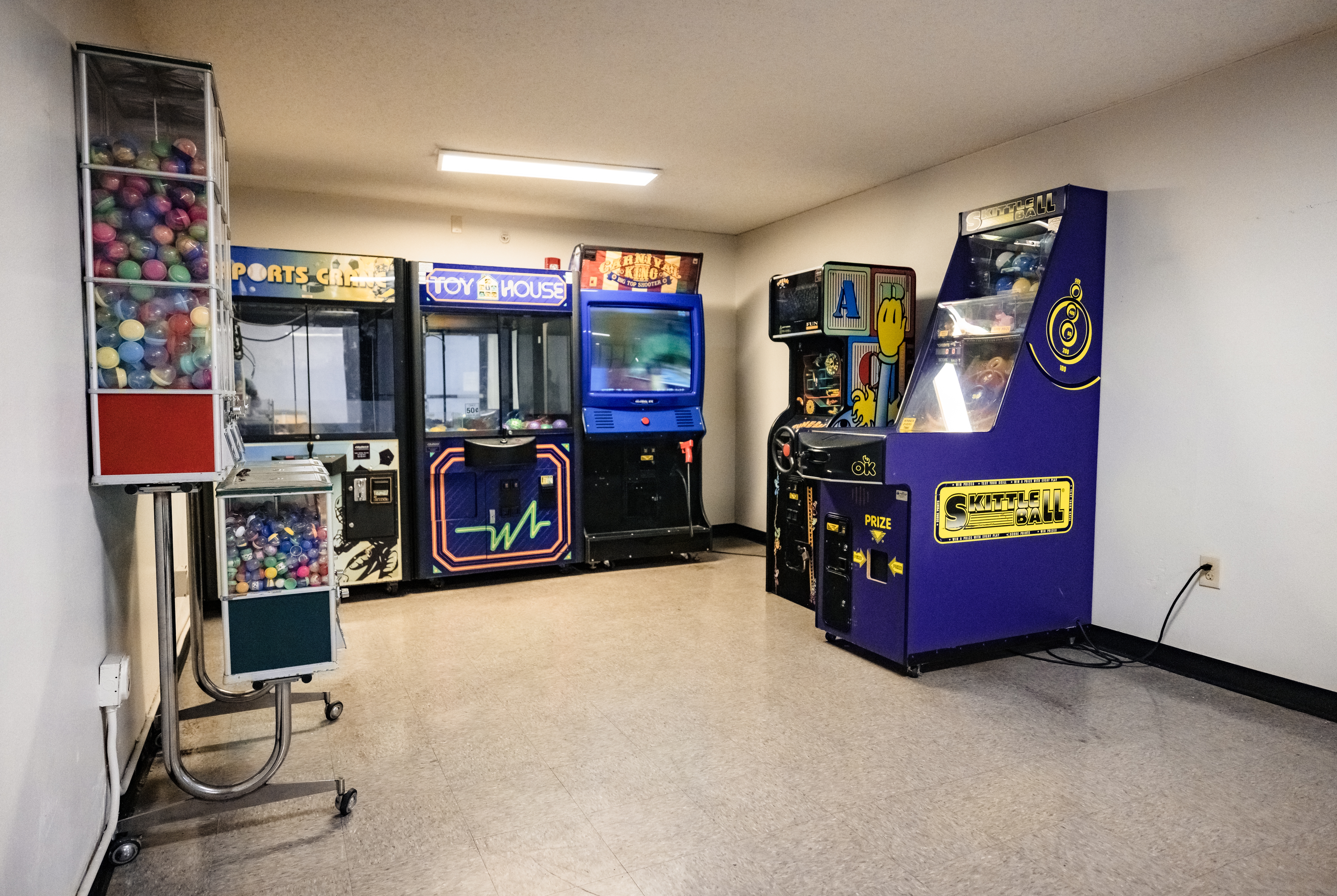Game room at La Quinta Inn by Wyndham Tampa Near Busch Gardens in Tampa, Florida