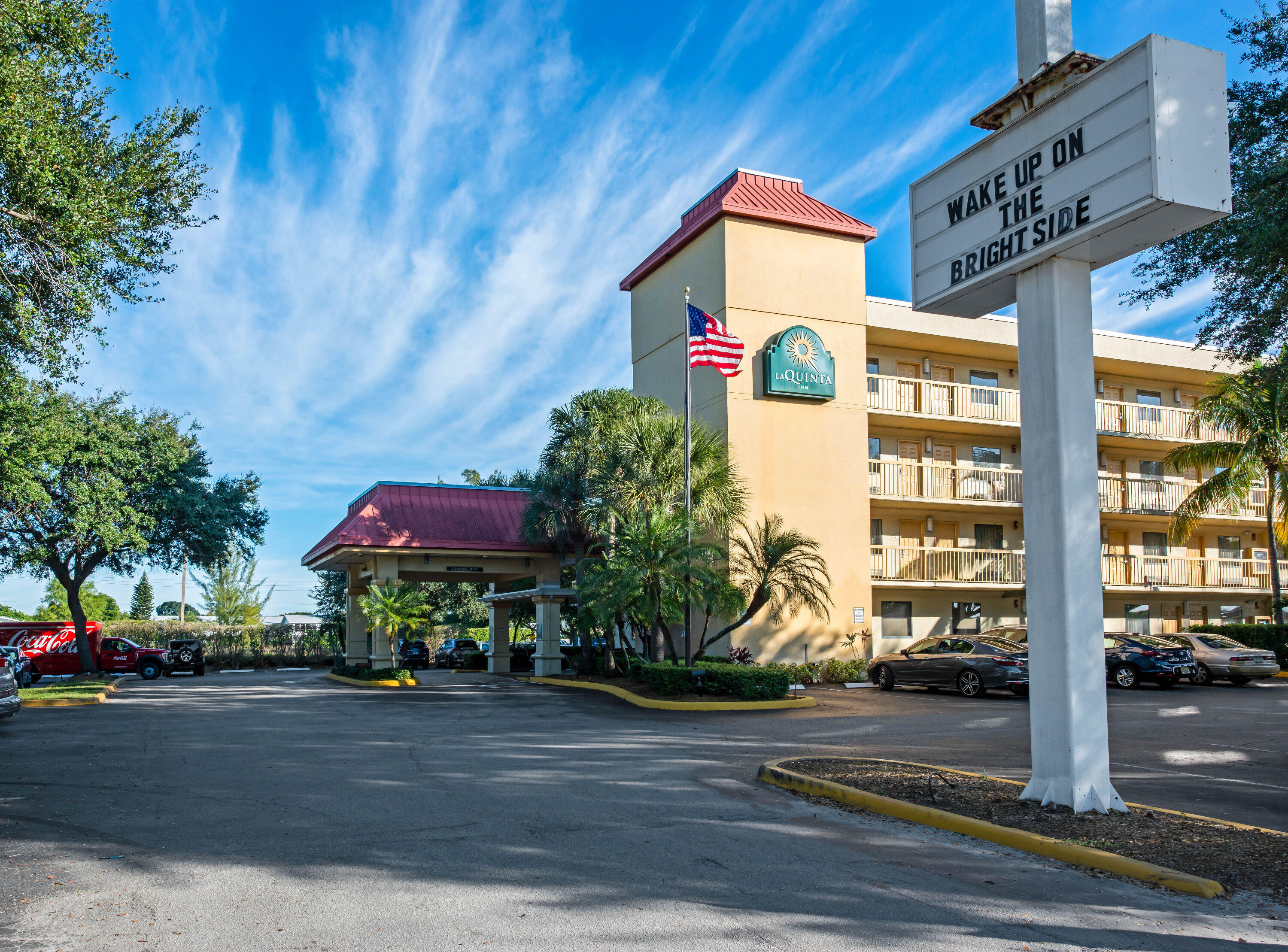 Exterior Day Image of La Quinta Inn by Wyndham West Palm Beach - Florida Turnpike hotel in West Palm Beach, Florida