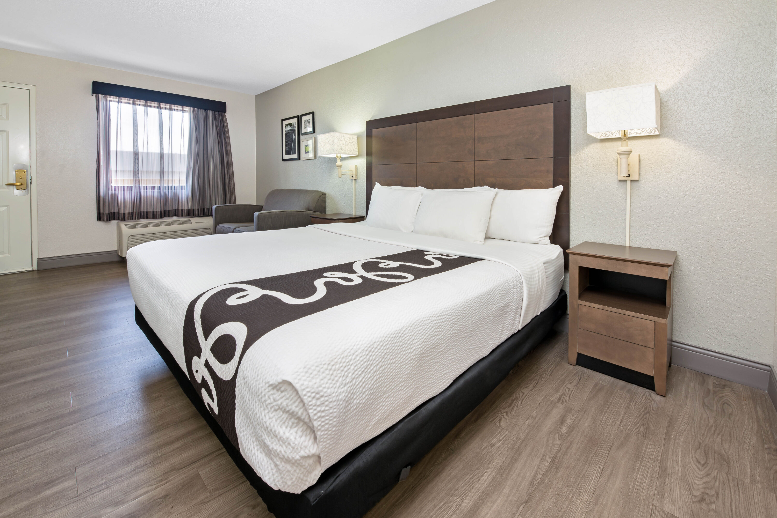 Guest room at the La Quinta Inn by Wyndham West Palm Beach - Florida Turnpike in West Palm Beach, Florida