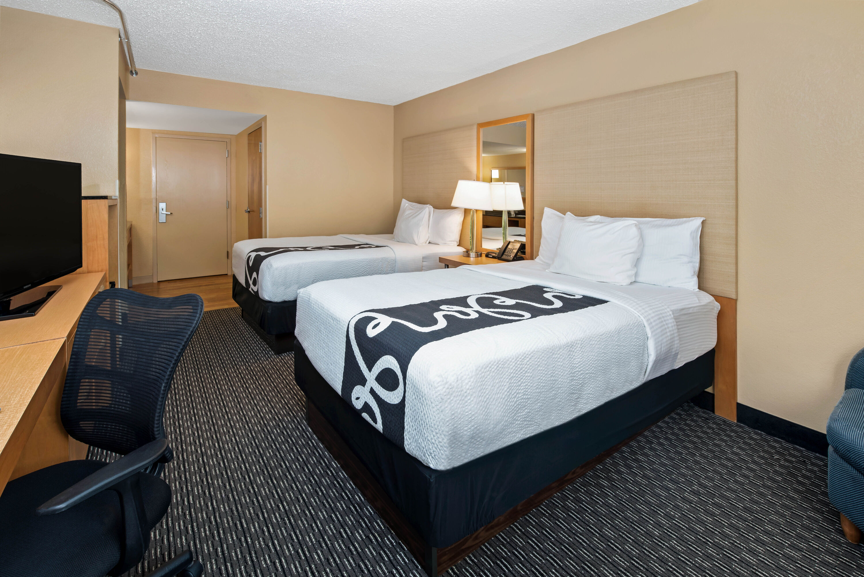 La Quinta Inn Amp Suites By Wyndham West Palm Beach Airport