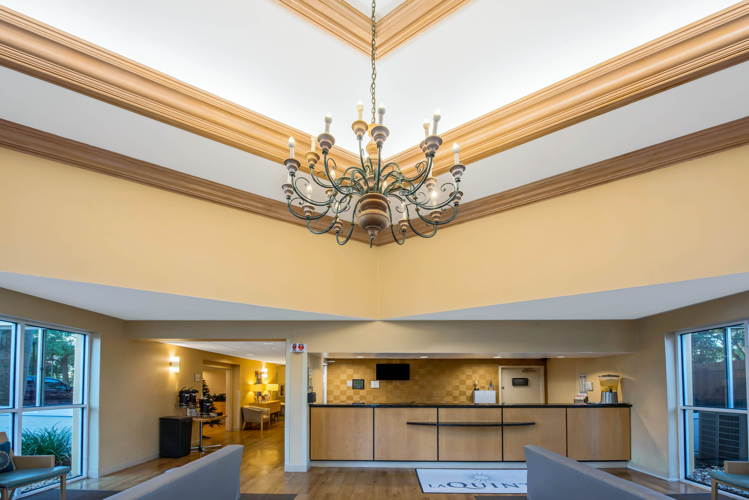 La Quinta Inn Amp Suites By Wyndham West Palm Beach Airport