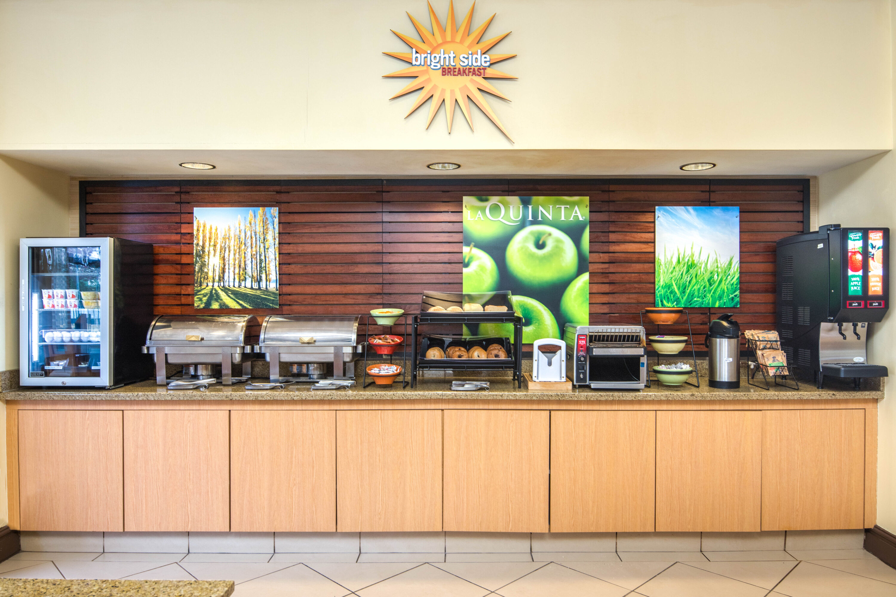 Free breakfast at La Quinta Inn & Suites by Wyndham Atlanta Ballpark/Galleria in Atlanta, Georgia