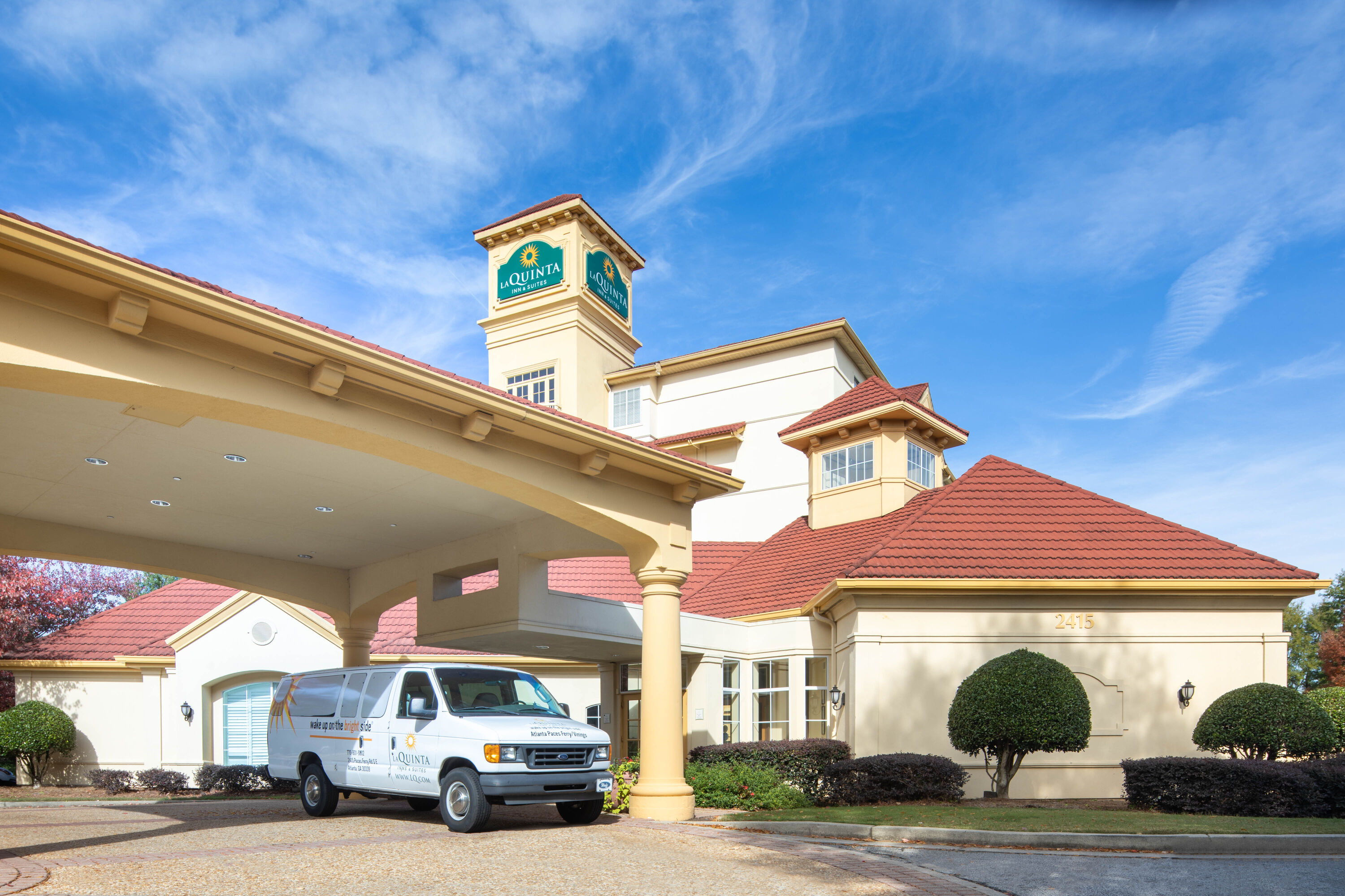 Shuttle at La Quinta Inn & Suites by Wyndham Atlanta Ballpark/Galleria in Atlanta, Georgia
