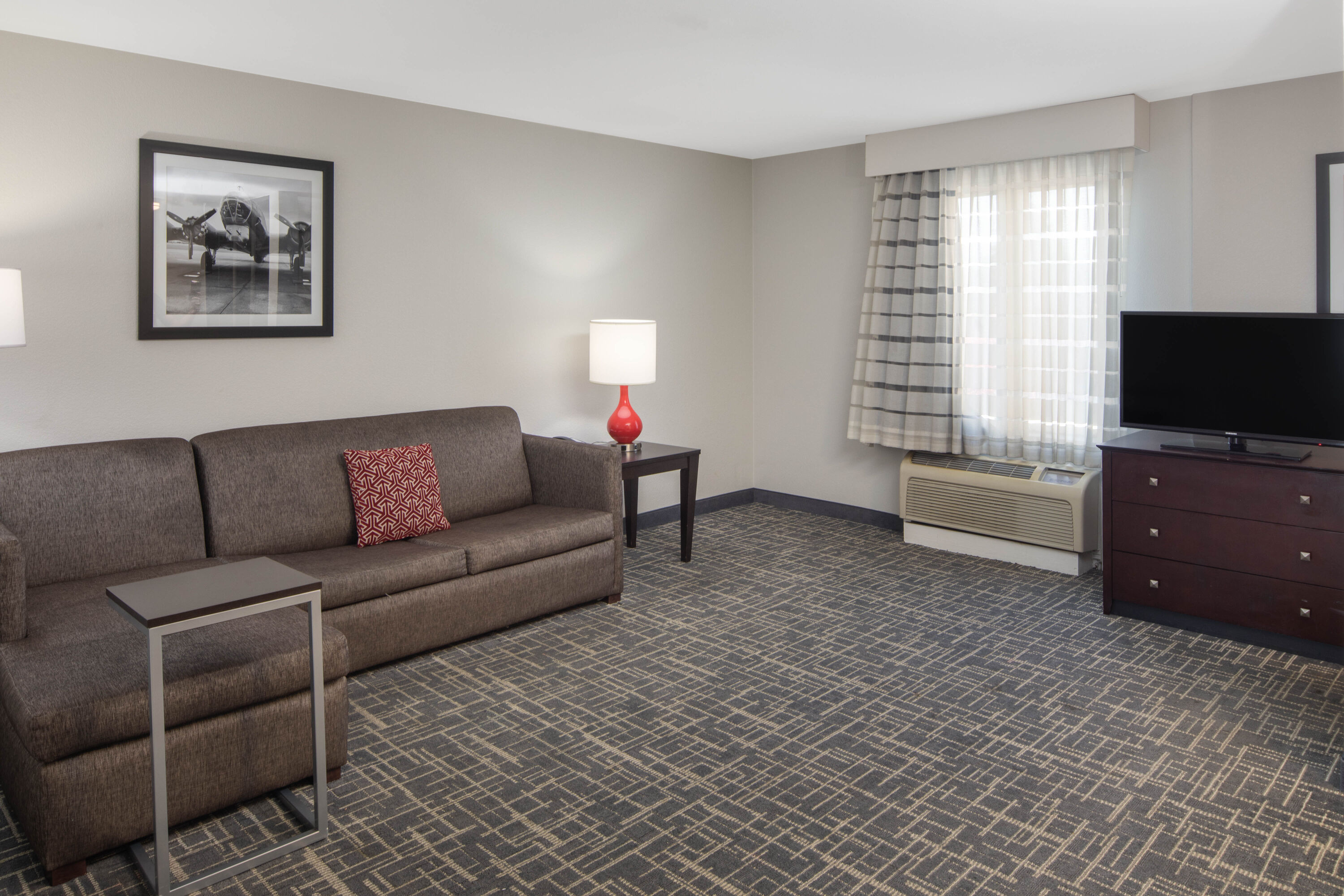 La Quinta Inn Amp Suites By Wyndham Atlanta Airport South