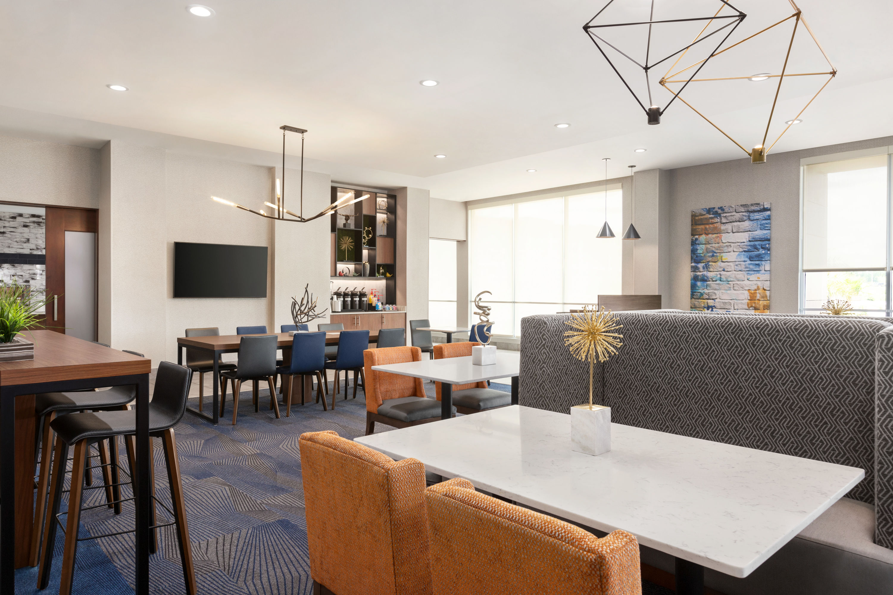 Free breakfast at La Quinta Inn & Suites by Wyndham Brunswick/Golden Isles in Brunswick, Georgia