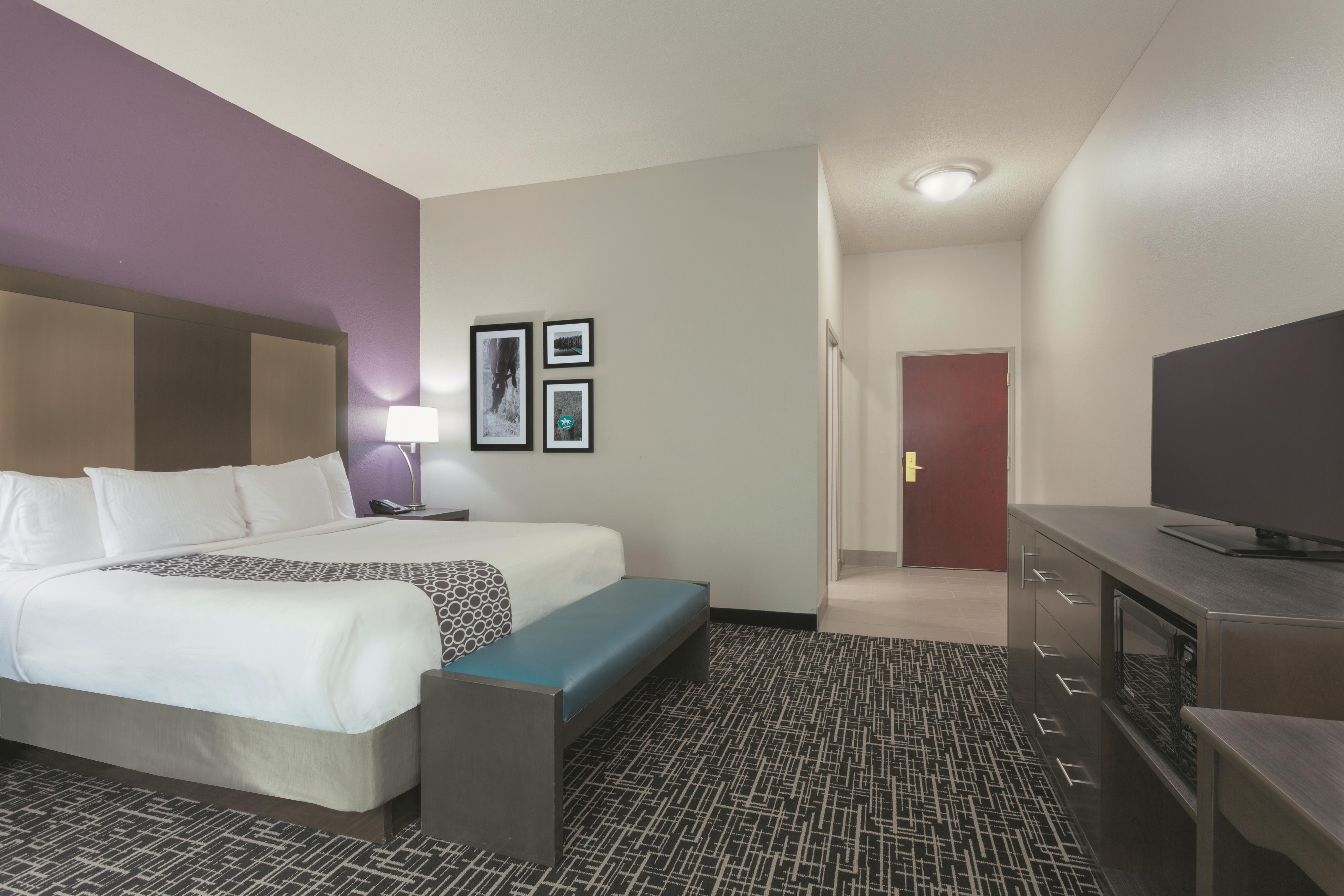 La Quinta Inn Amp Suites By Wyndham Covington Covington