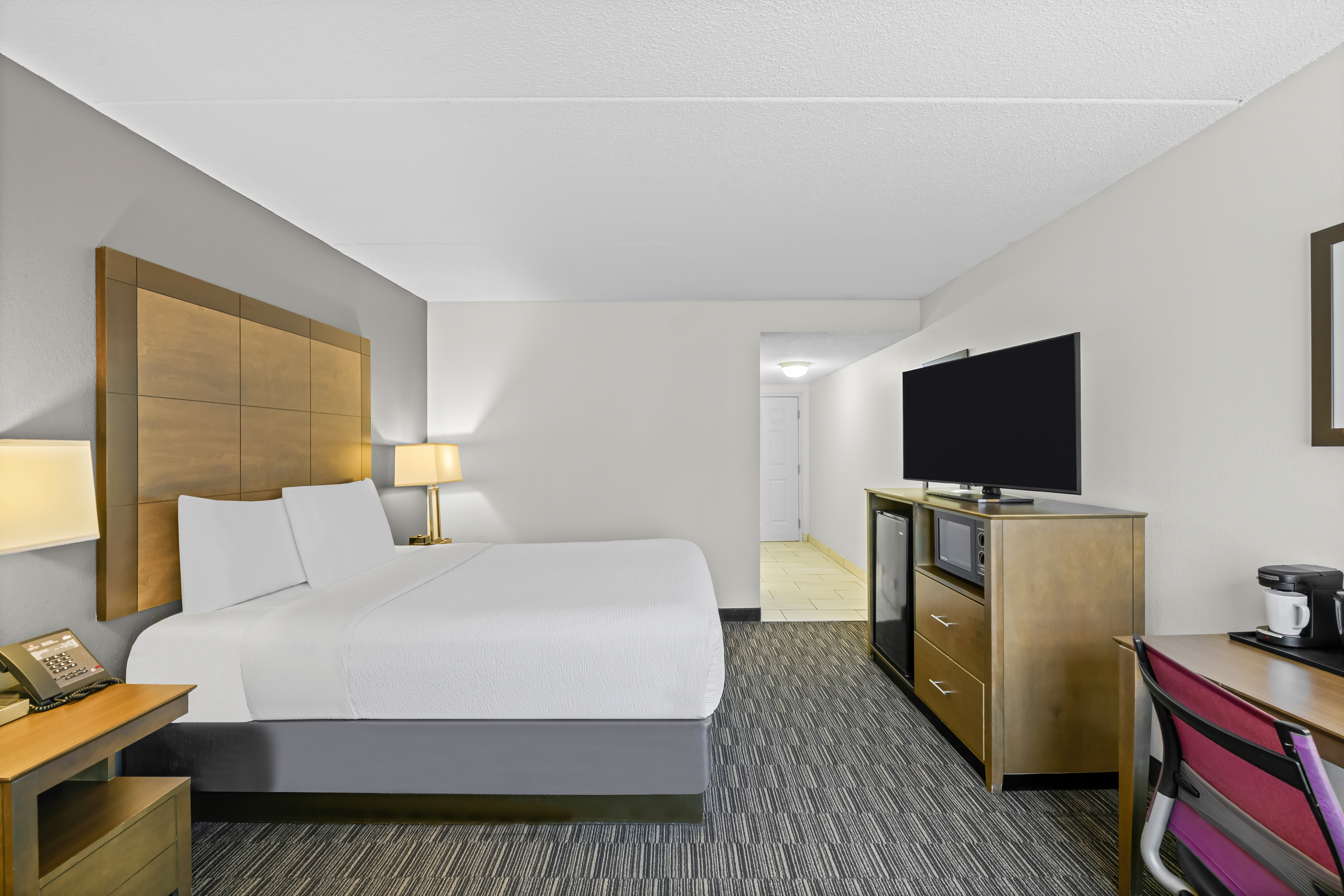 Guest room at the La Quinta Inn & Suites by Wyndham Atlanta Douglasville in Douglasville, Georgia