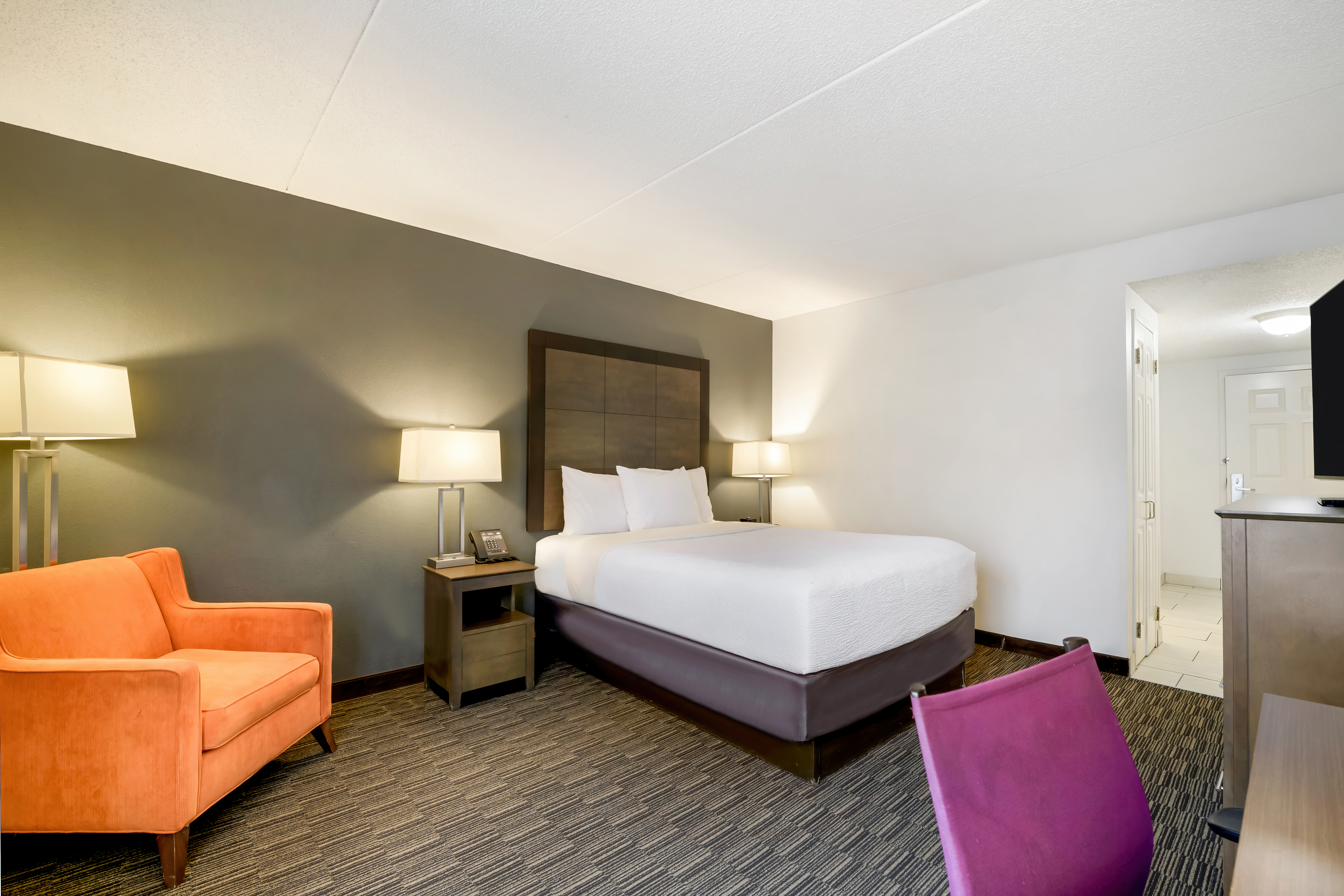 Guest room at the La Quinta Inn & Suites by Wyndham Atlanta Douglasville in Douglasville, Georgia